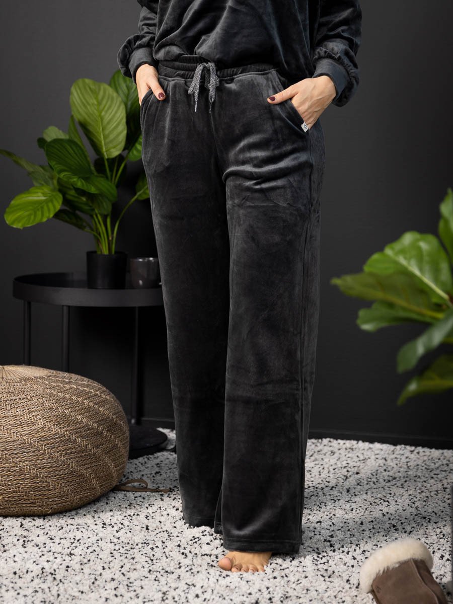 UGG W Francey Ink Black