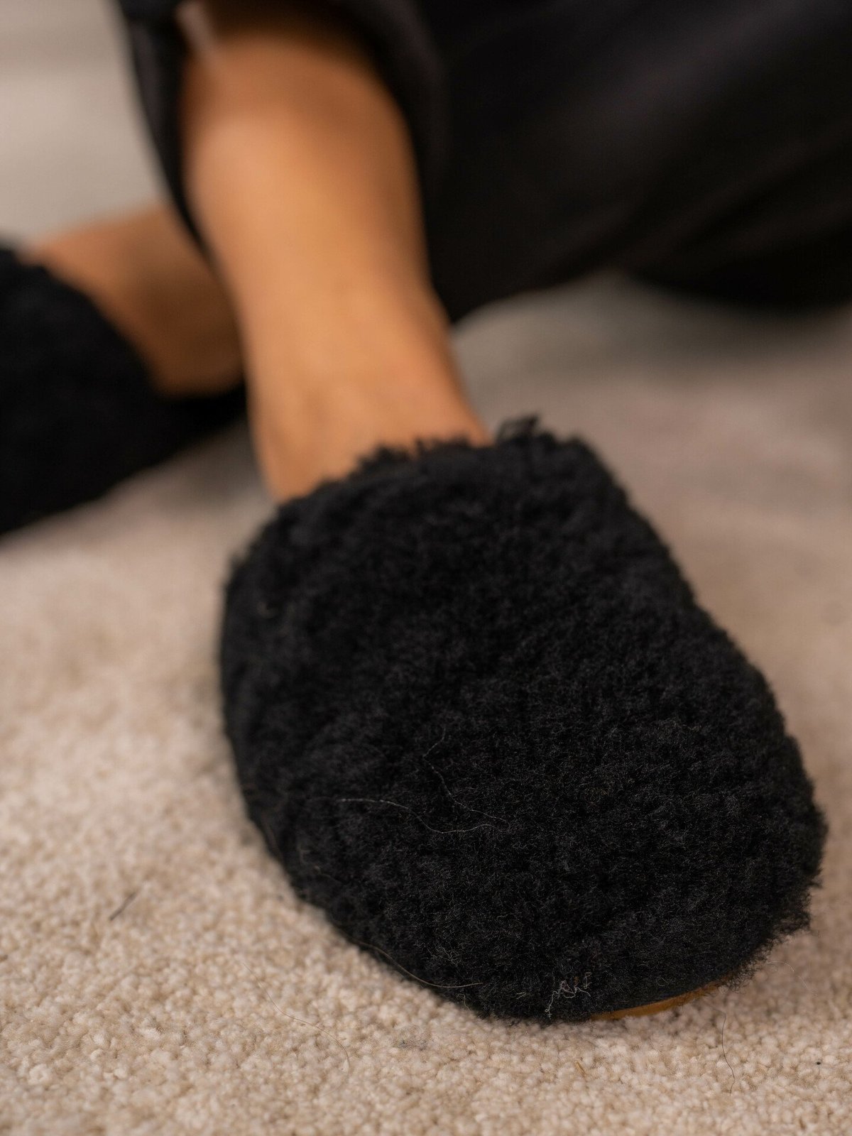 UGG Maxi Curly Black