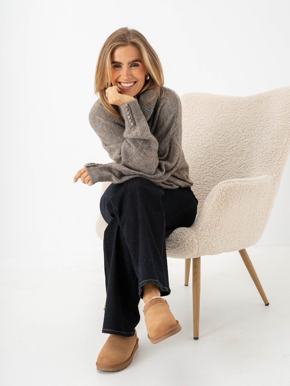 UGG Classic Micro Chestnut