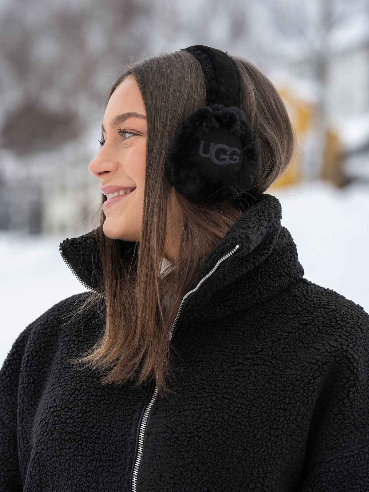 UGG Womens Emb Logo Earmuff Black