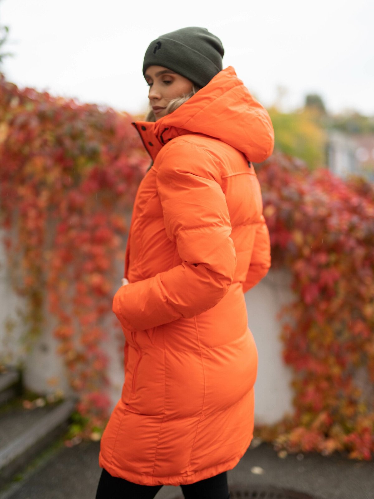 Urban Pioneers Liv Parka Flame