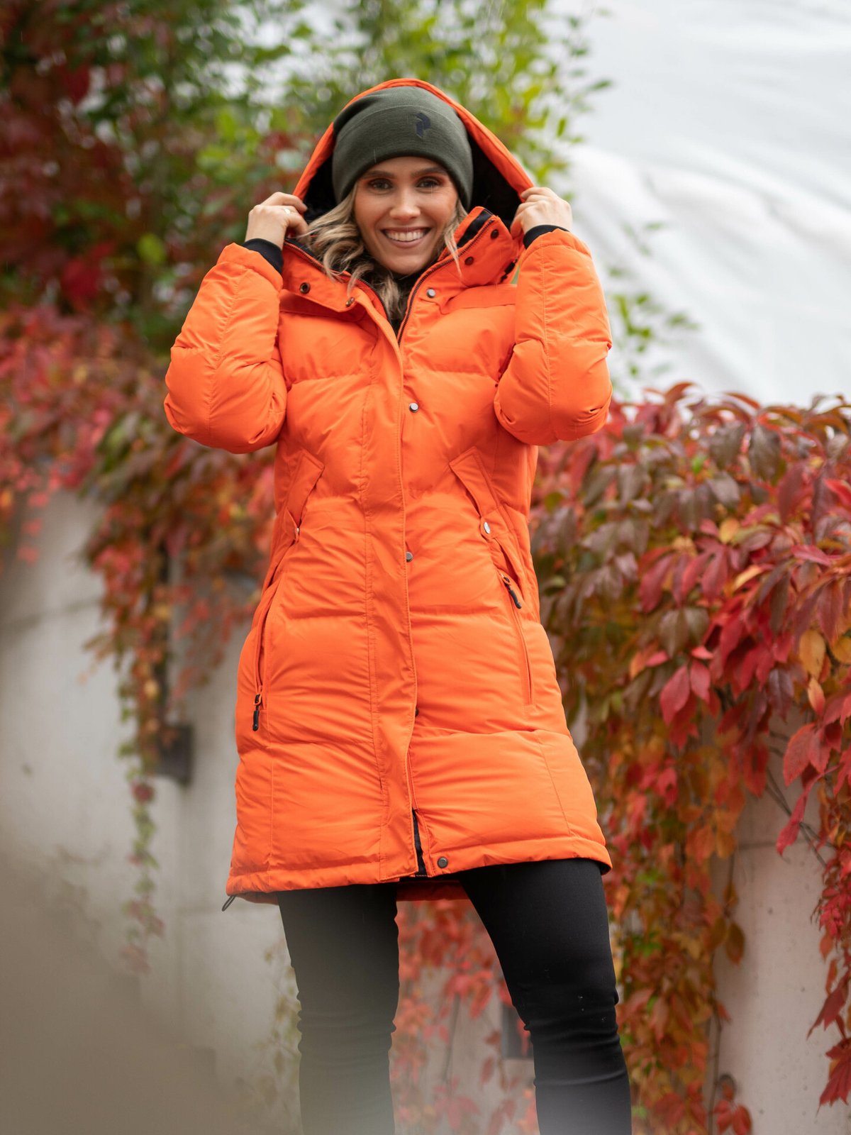 Urban Pioneers Liv Parka Flame