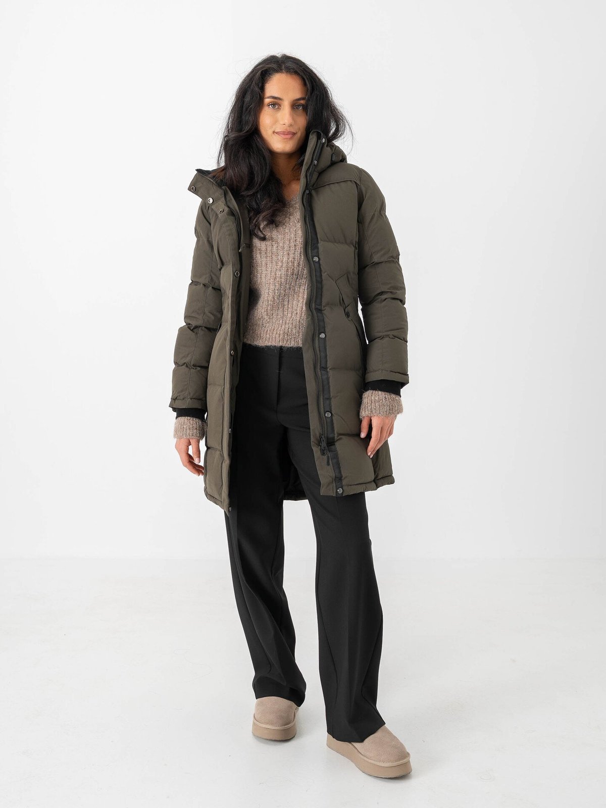 Urban Pioneers Liv Parka Olive Night
