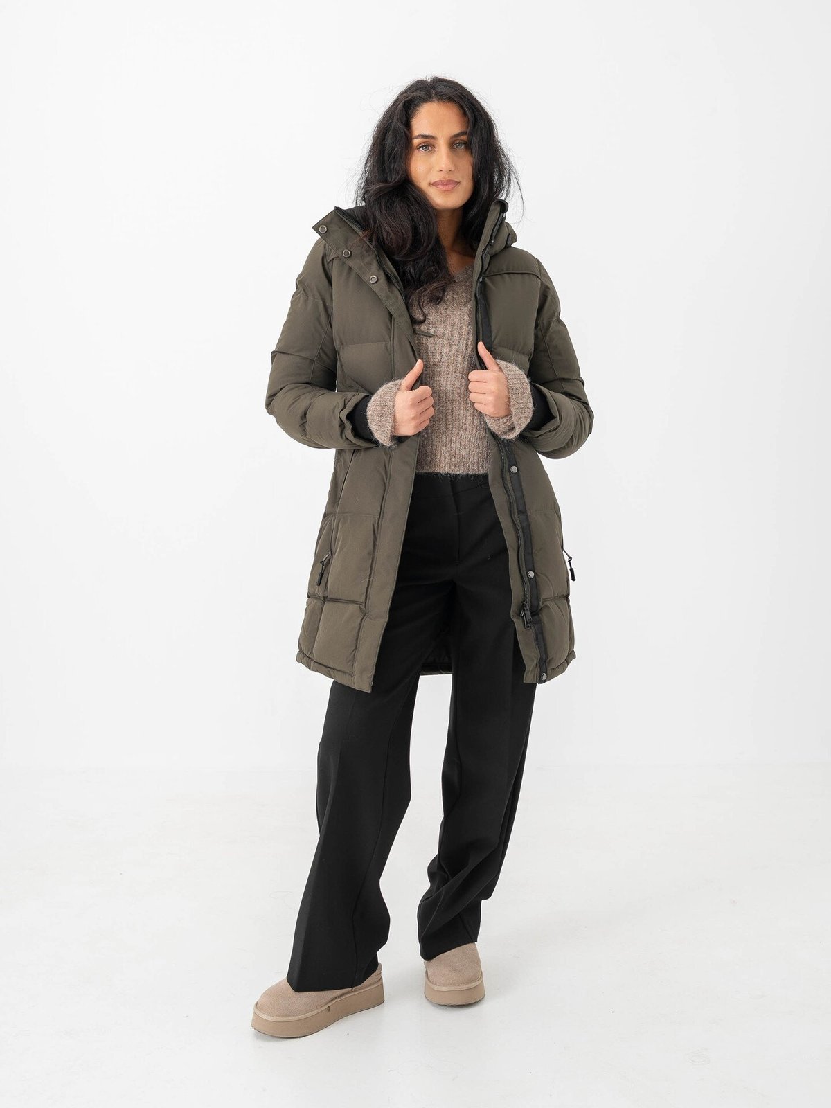 Urban Pioneers Liv Parka Olive Night