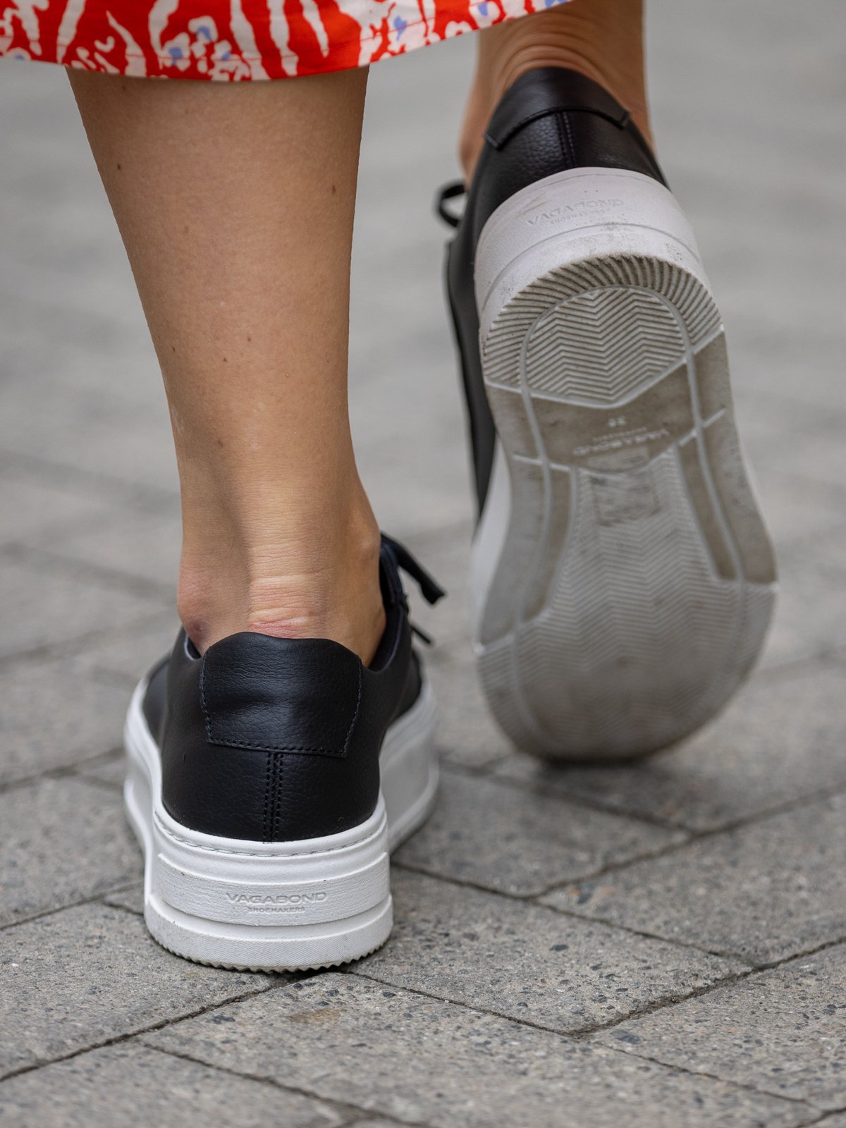 Vagabond Judy Leather Black cow leather