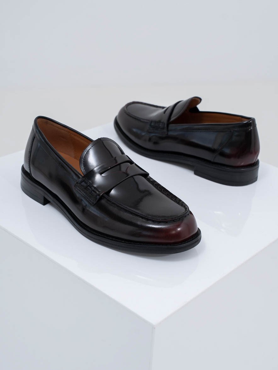 Vagabond Linn Leather Loafers Mørkerød, polert skinn