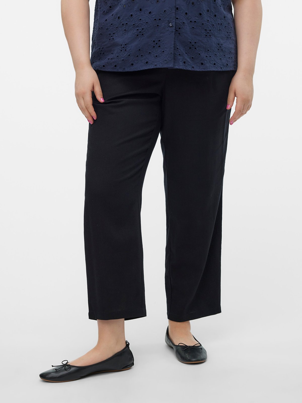 Vero Moda Curve Jesmilo Ankle Pants Black