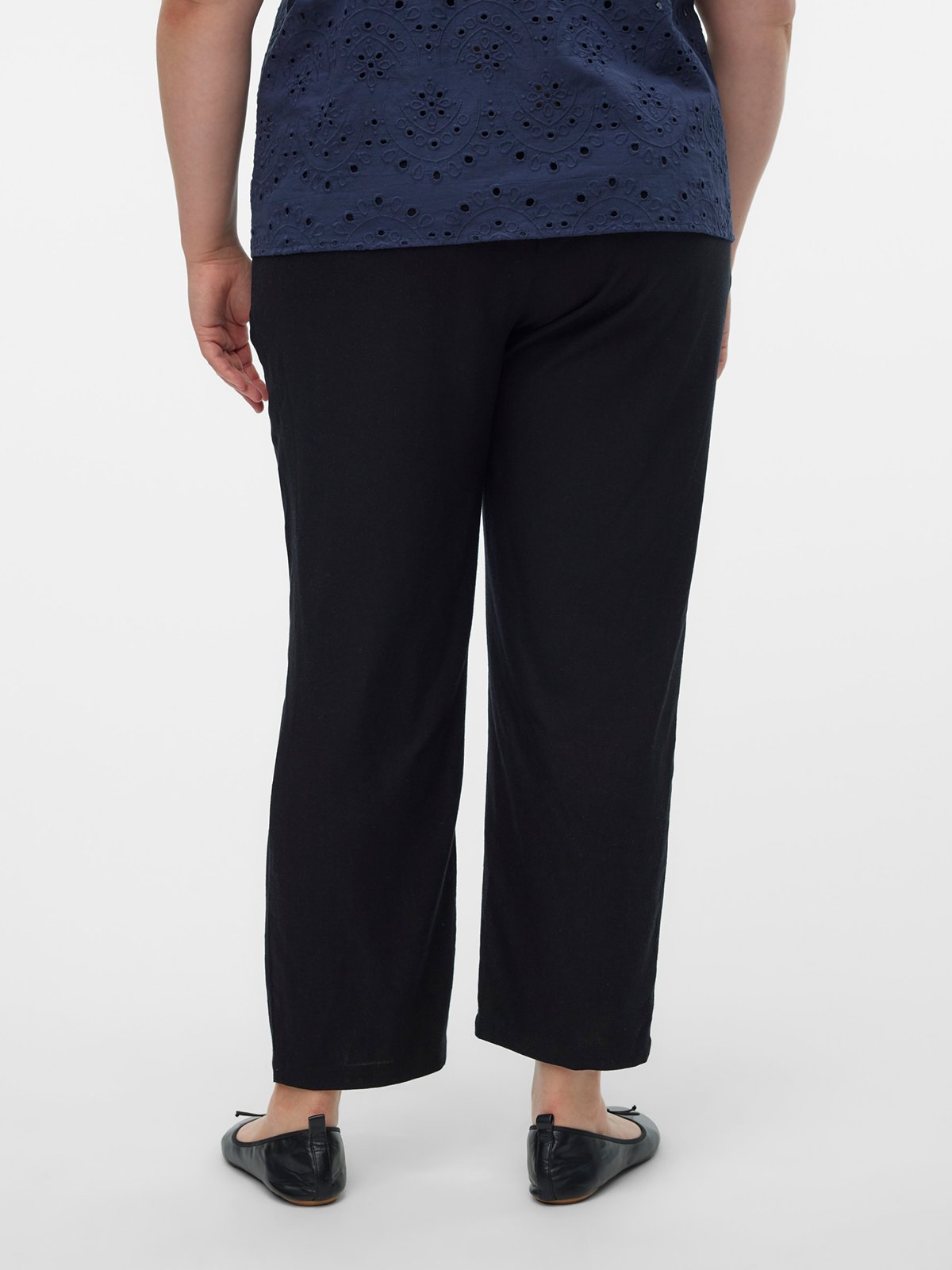 Vero Moda Curve Jesmilo Ankle Pants Black