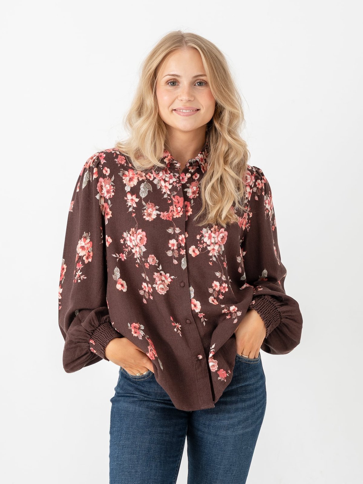 Vila Elma Bai Long Sleeve Shirt Coffee Bean Flowers