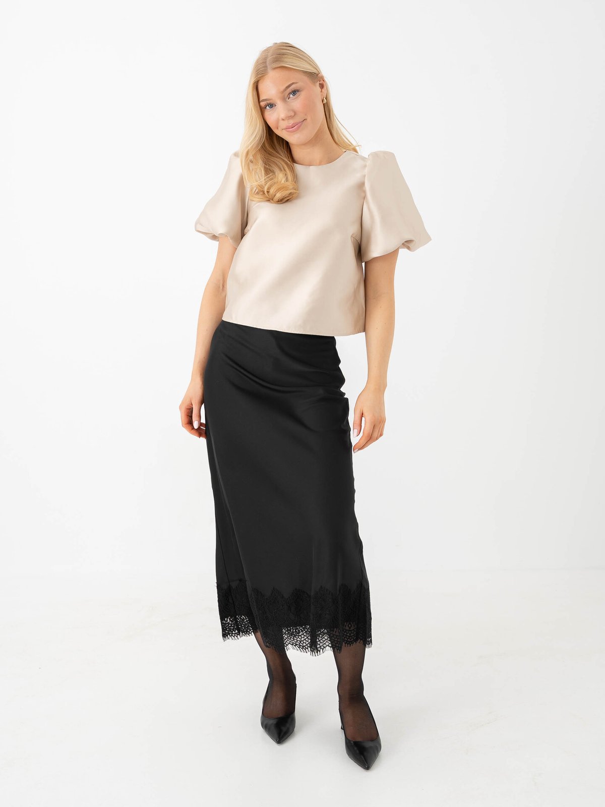 Vila Ellette High Waist Ankle Lace Skirt Black Beauty