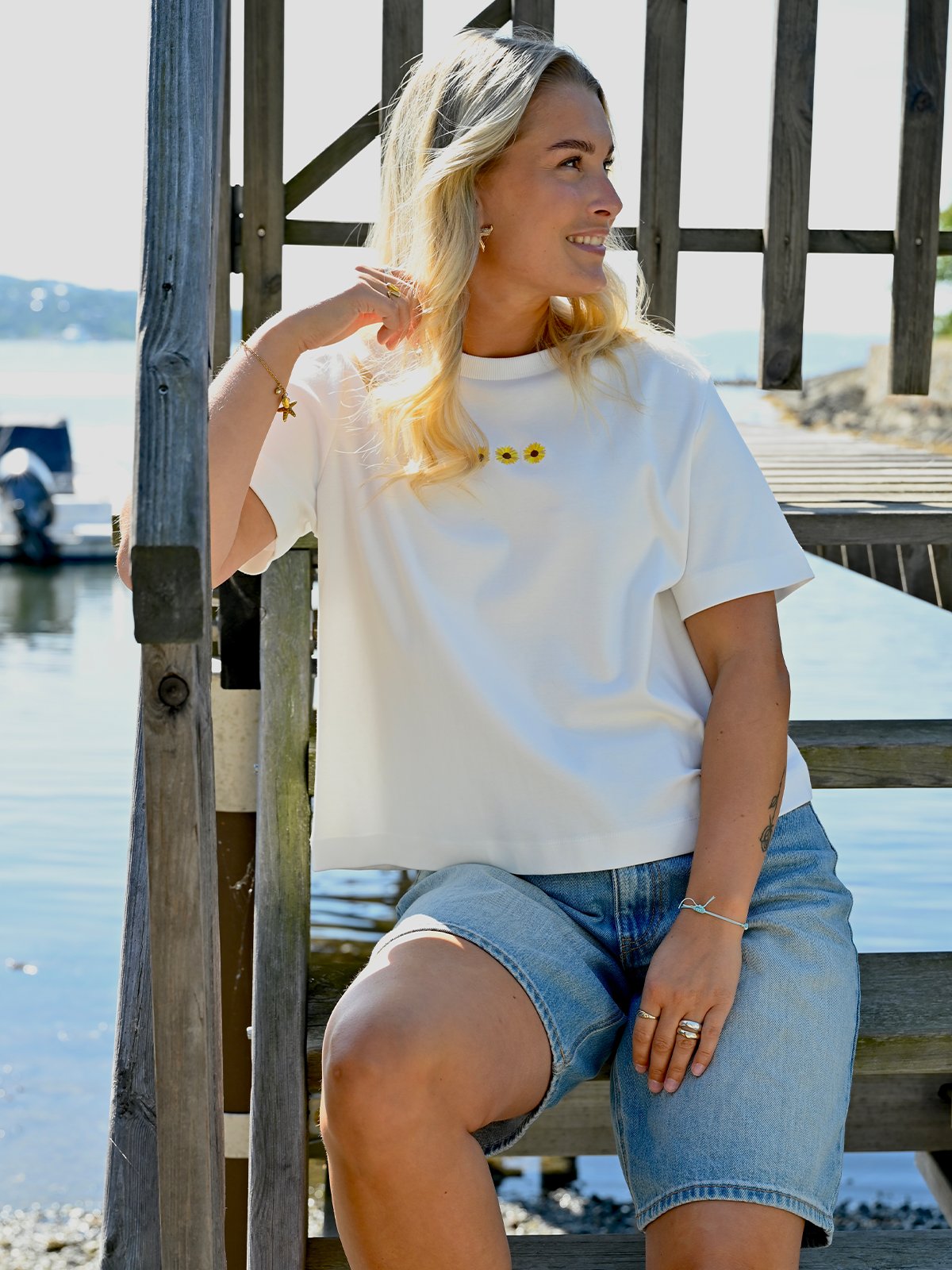 Vero Moda Sara Mette Short Sleeve Top Snow White Sunflower