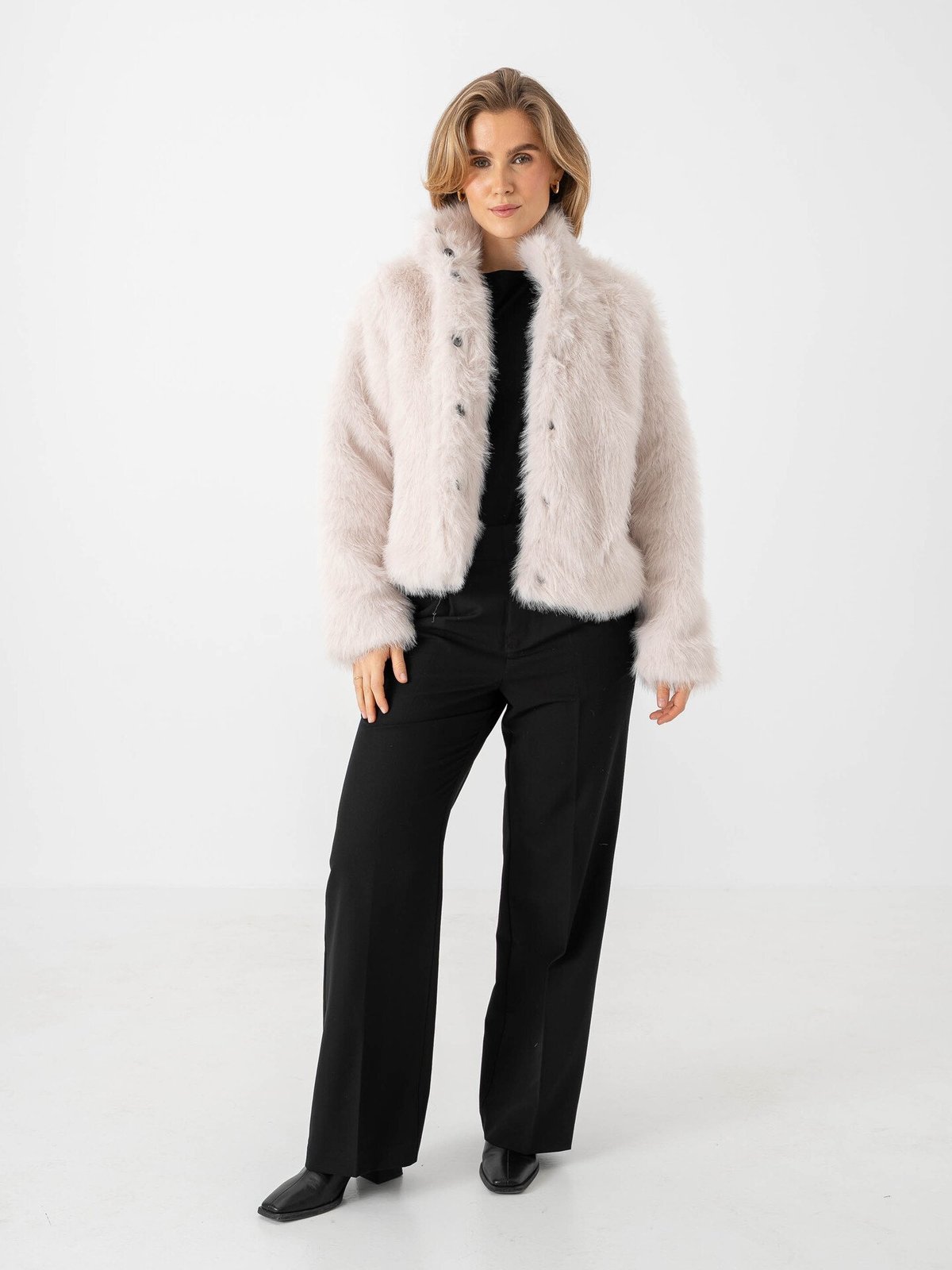 Vero Moda Monroe Short Jacket Oatmeal