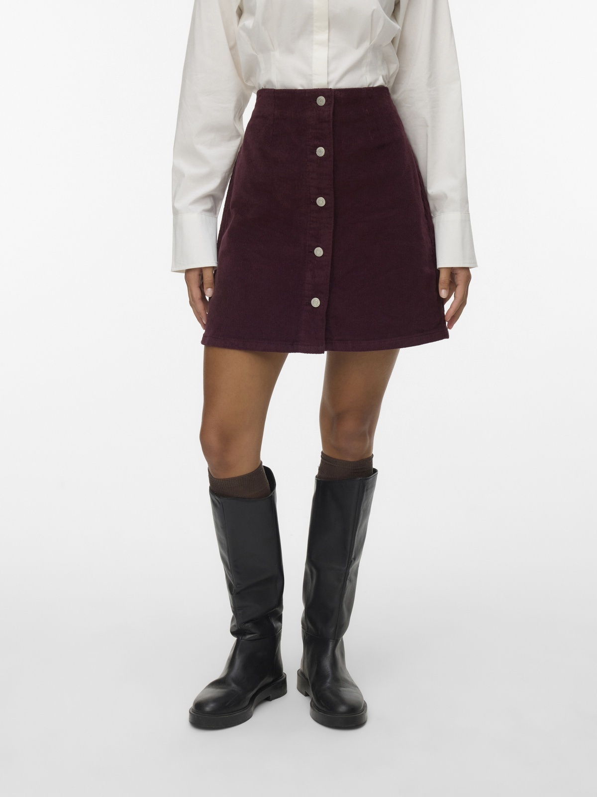 Vero Moda Etta Highrise Short Cord Skater Skirt Winetasting