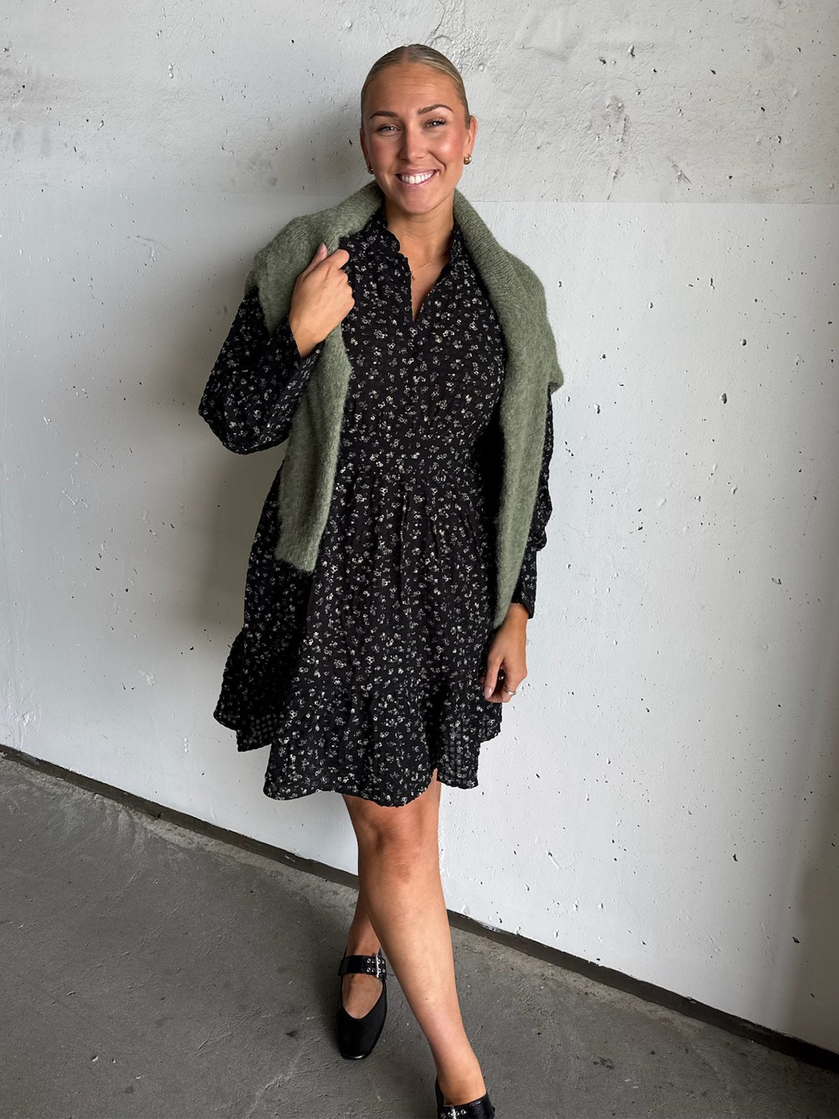 Vero Moda Aware Noelle Long Sleeve High Neck Short Dress Black / Basil