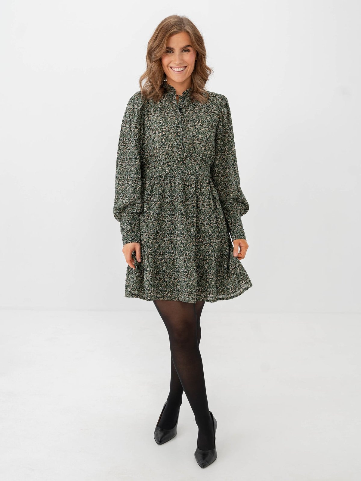 Vero Moda Aware Noelle Long Sleeve High Neck Short Dress Black All Over Print Leona