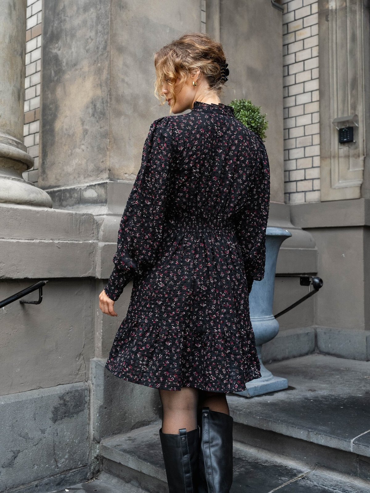 Vero Moda Aware Noelle Long Sleeve High Neck Short Dress Black / Zinfandel