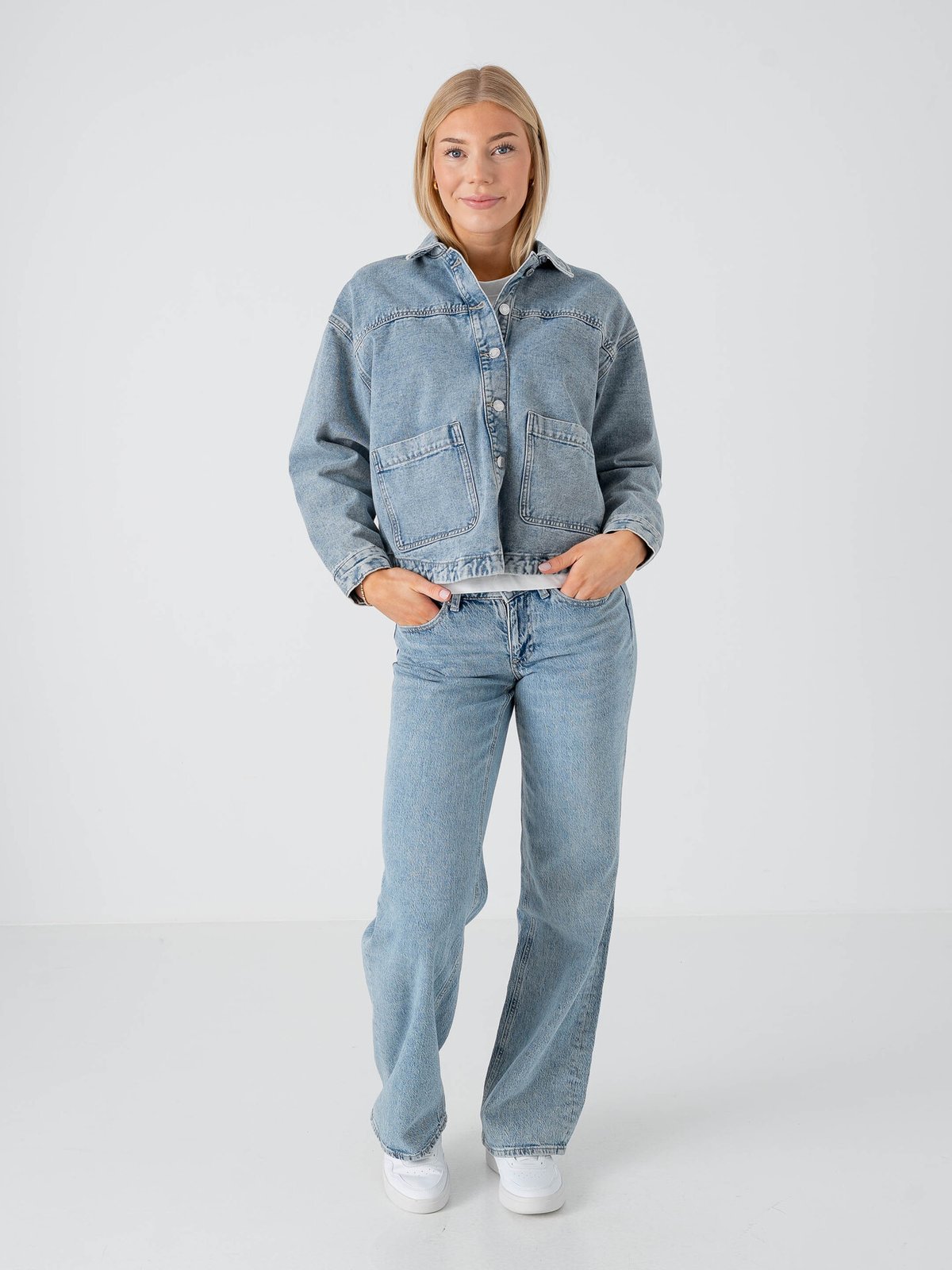 Vero Moda Jamie Long Sleeve Denim Shacket Light Blue Denim