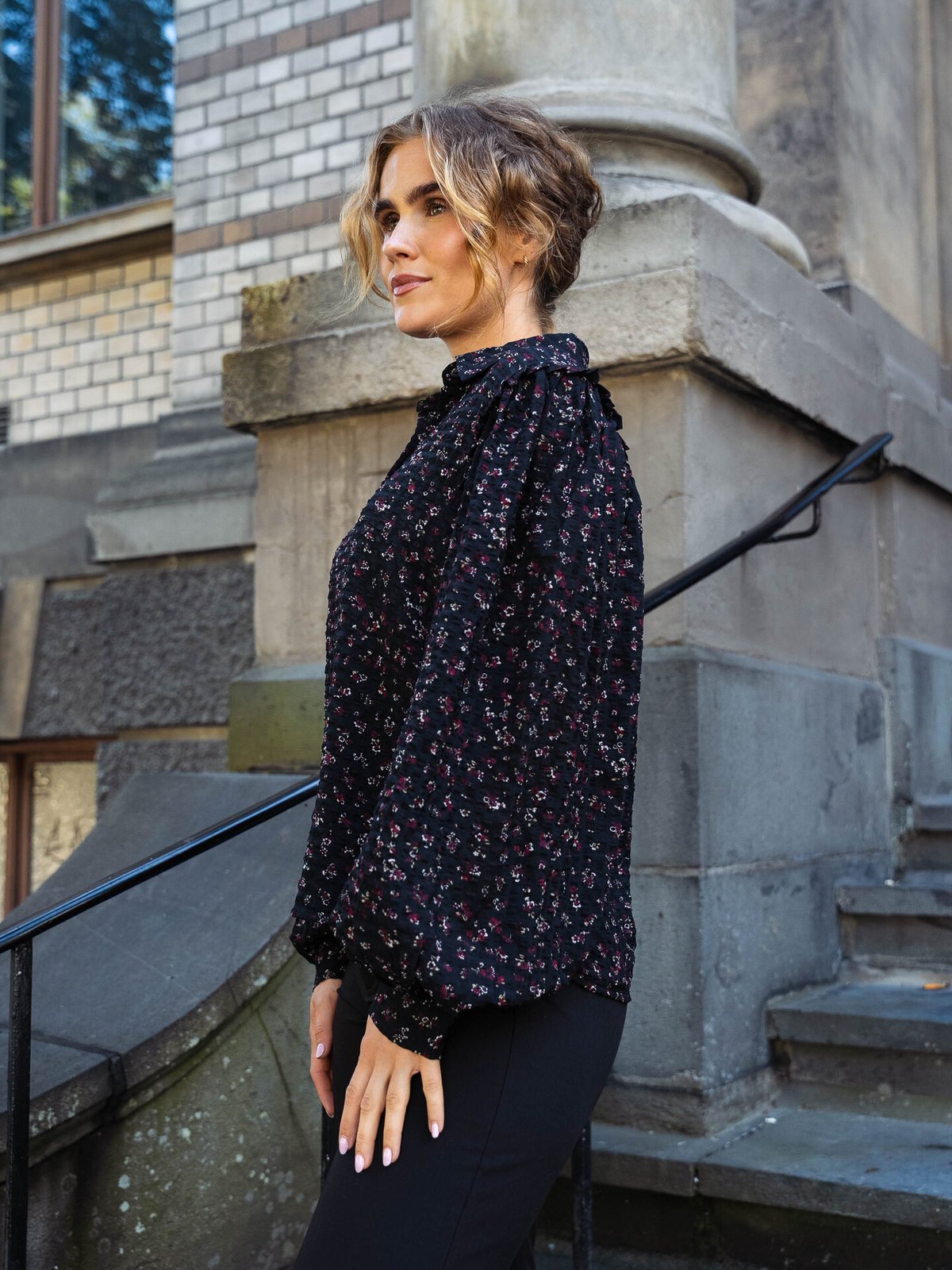 Vero Moda Aware Noelle Long Sleeve Shirt Black Zinfandel