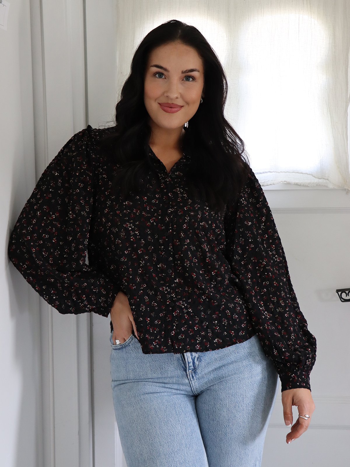 Vero Moda Aware Noelle Long Sleeve Shirt Black Zinfandel