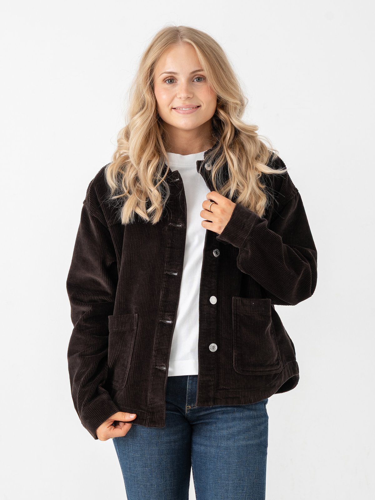 Vero Moda Jamie Long Sleeve Corduroy Shacket Chocolate Torte