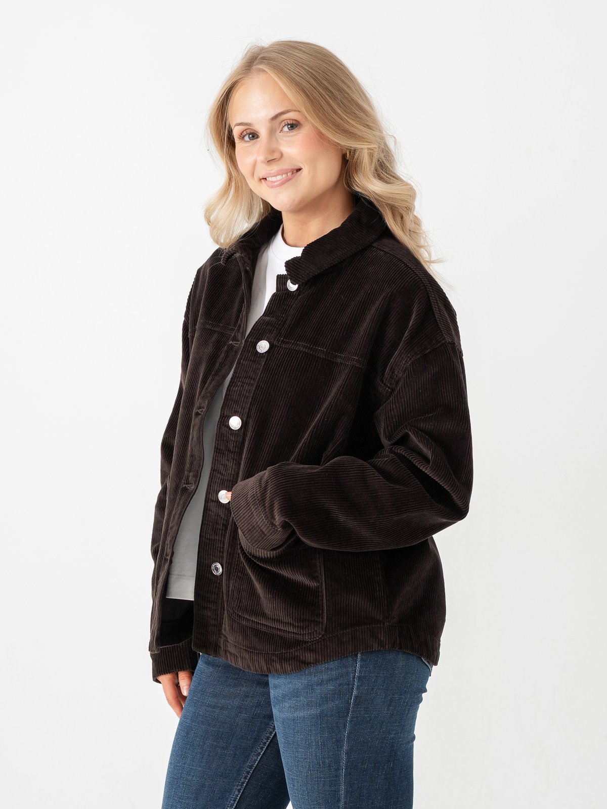 Vero Moda Jamie Long Sleeve Corduroy Shacket Chocolate Torte