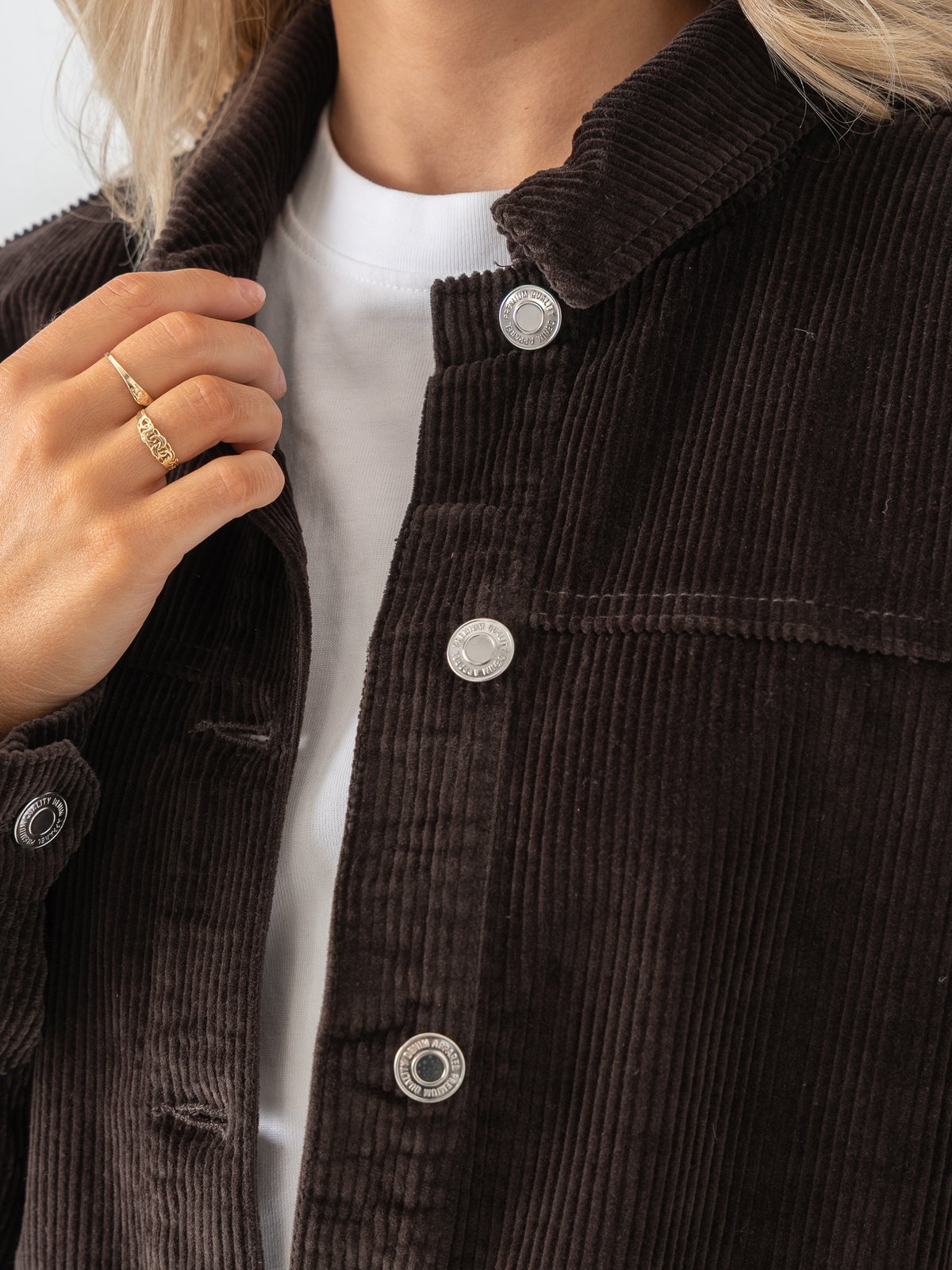 Vero Moda Jamie Long Sleeve Corduroy Shacket Chocolate Torte