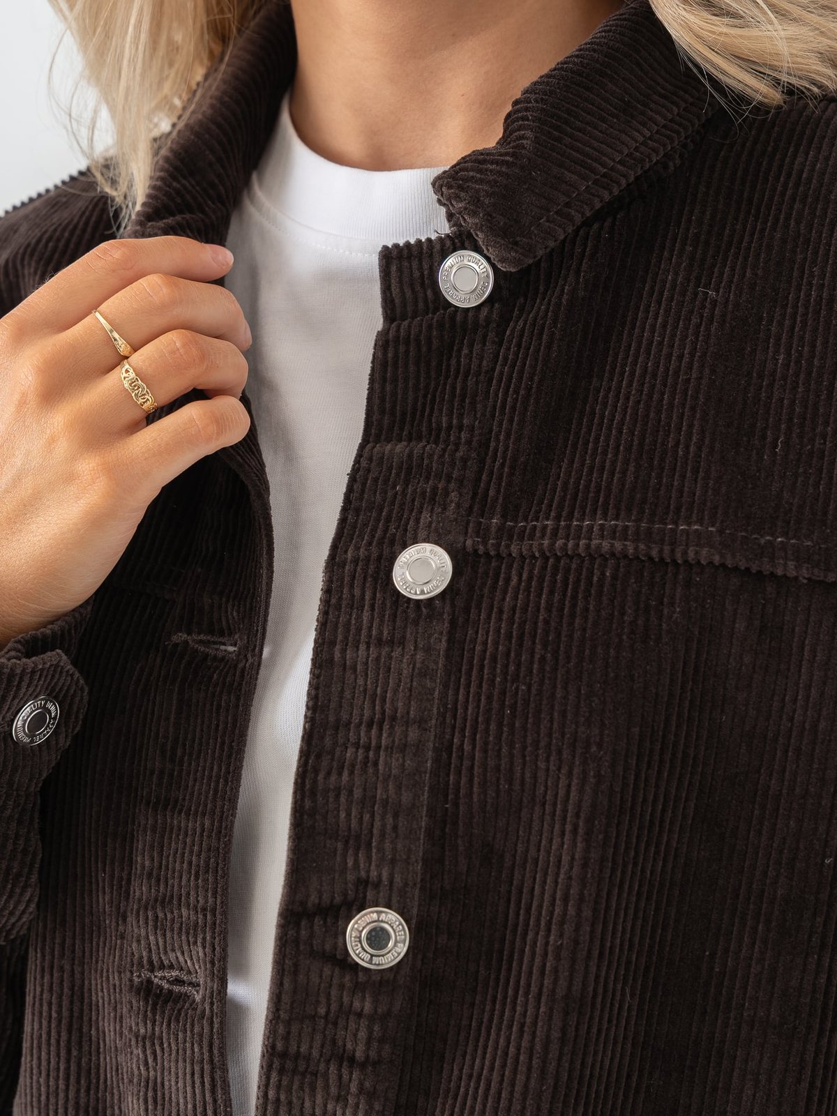 Vero Moda Jamie Long Sleeve Corduroy Shacket Chocolate Torte