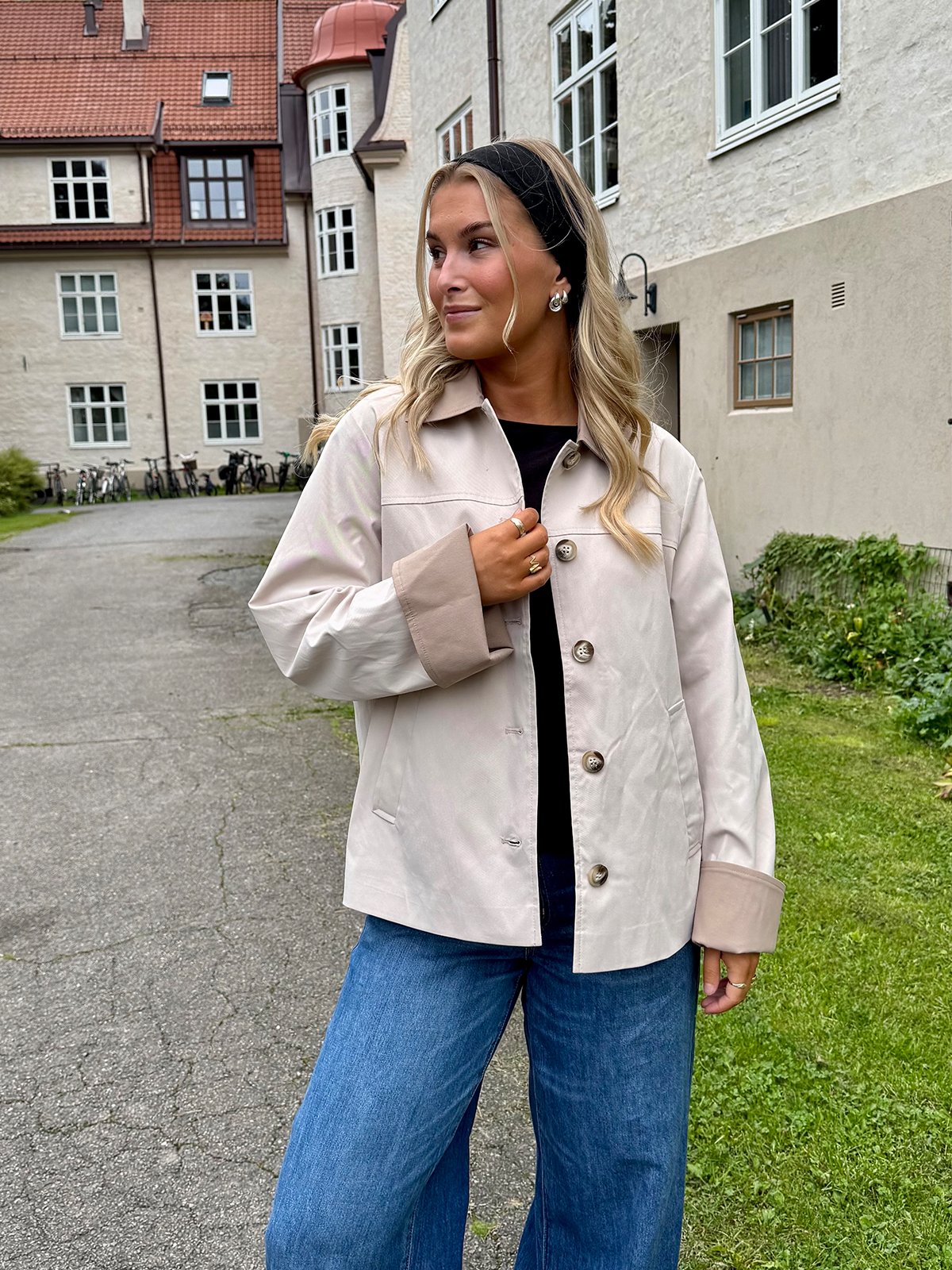Vero Moda Chelsea Poppy Short Jacket Oatmeal
