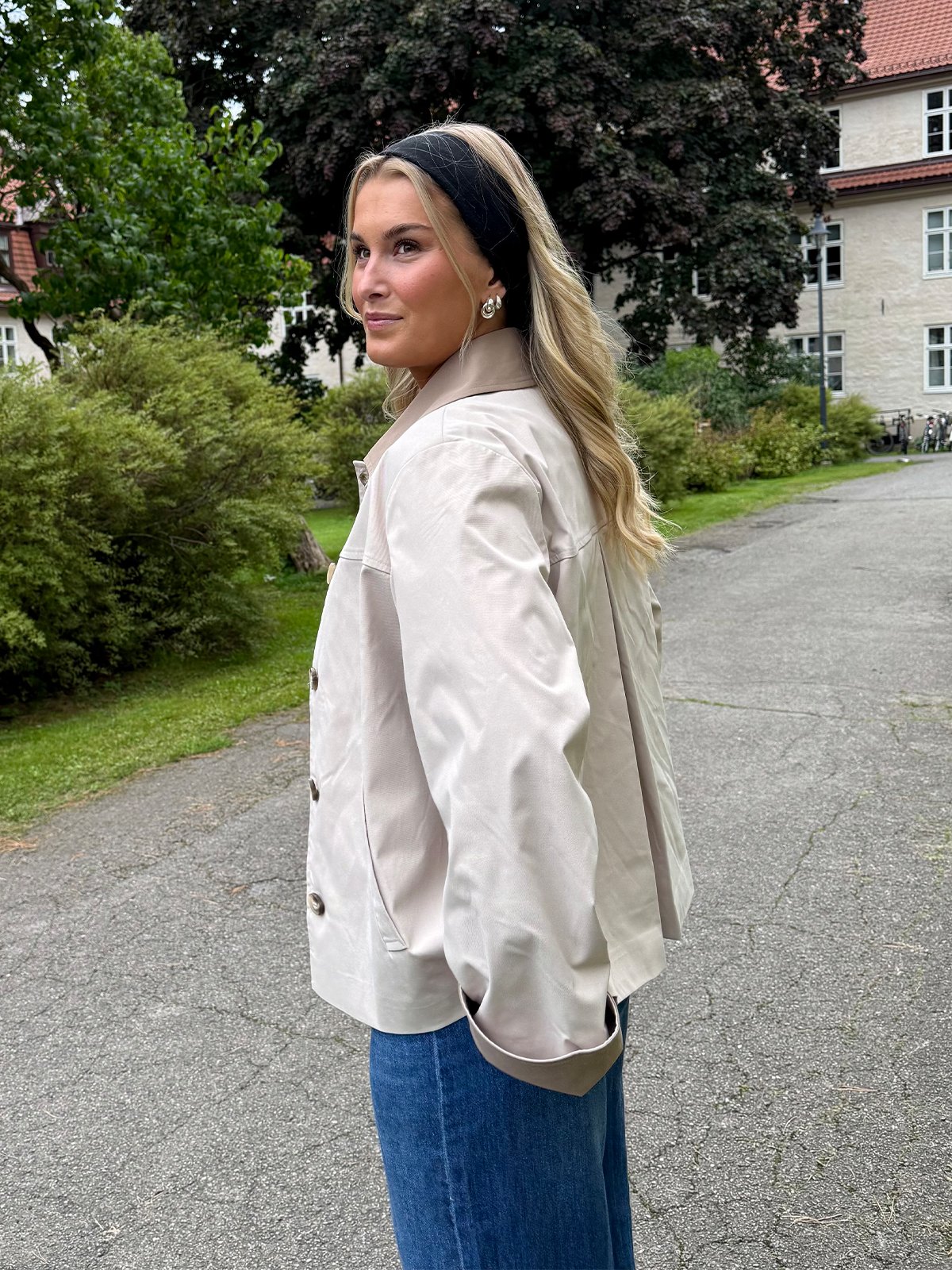 Vero Moda Chelsea Poppy Short Jacket Oatmeal