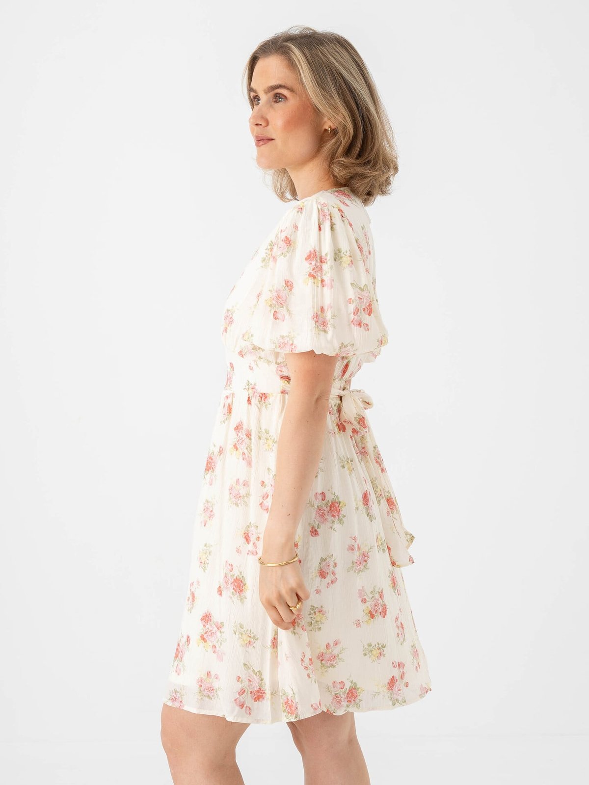 Vero Moda Bella 2/4 V-Neck Short Dress Birch Pink bella flower