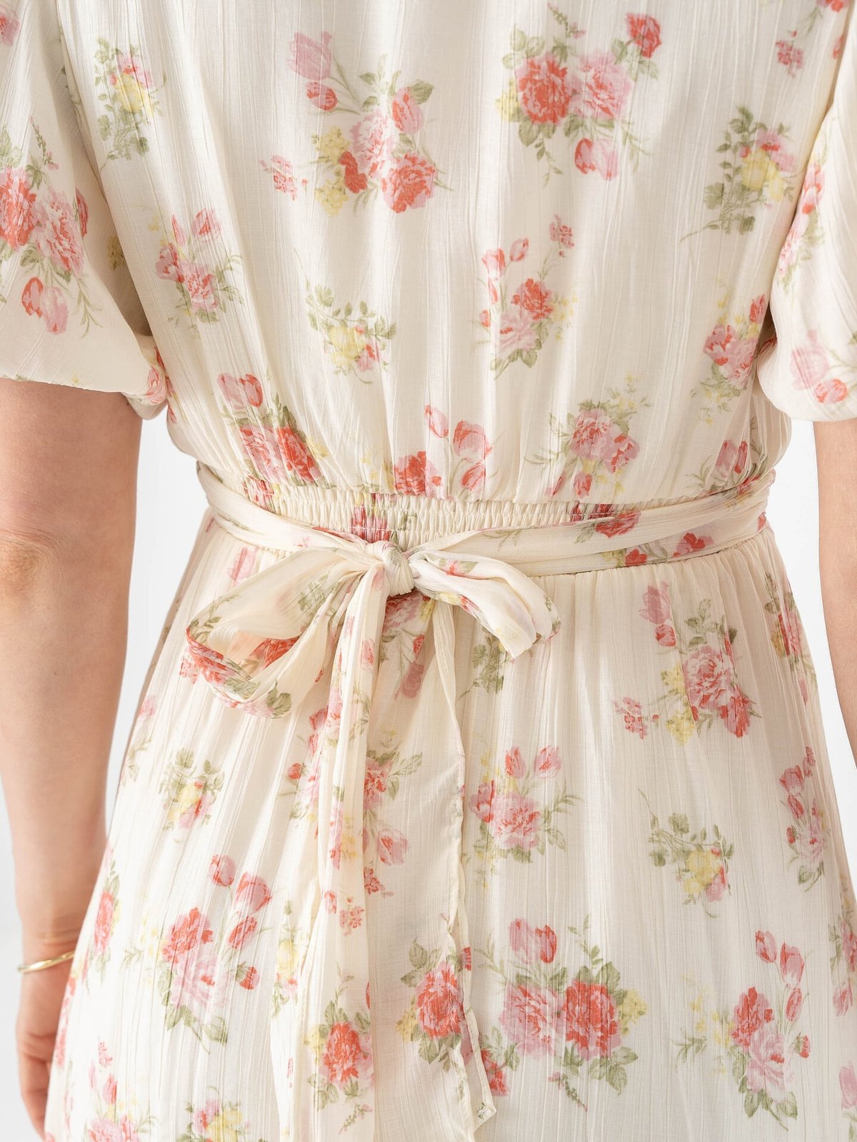 Vero Moda Bella 2/4 V-Neck Short Dress Birch Pink bella flower