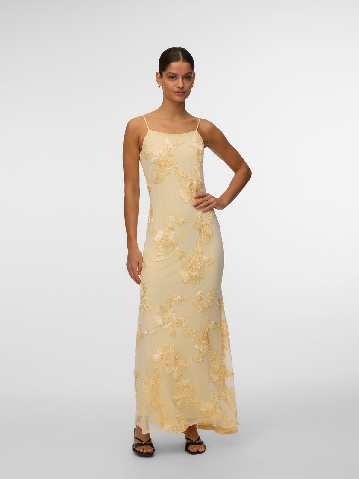 Vero Moda Quinn Short Sleeve Maxi Dress Mellow Yellow