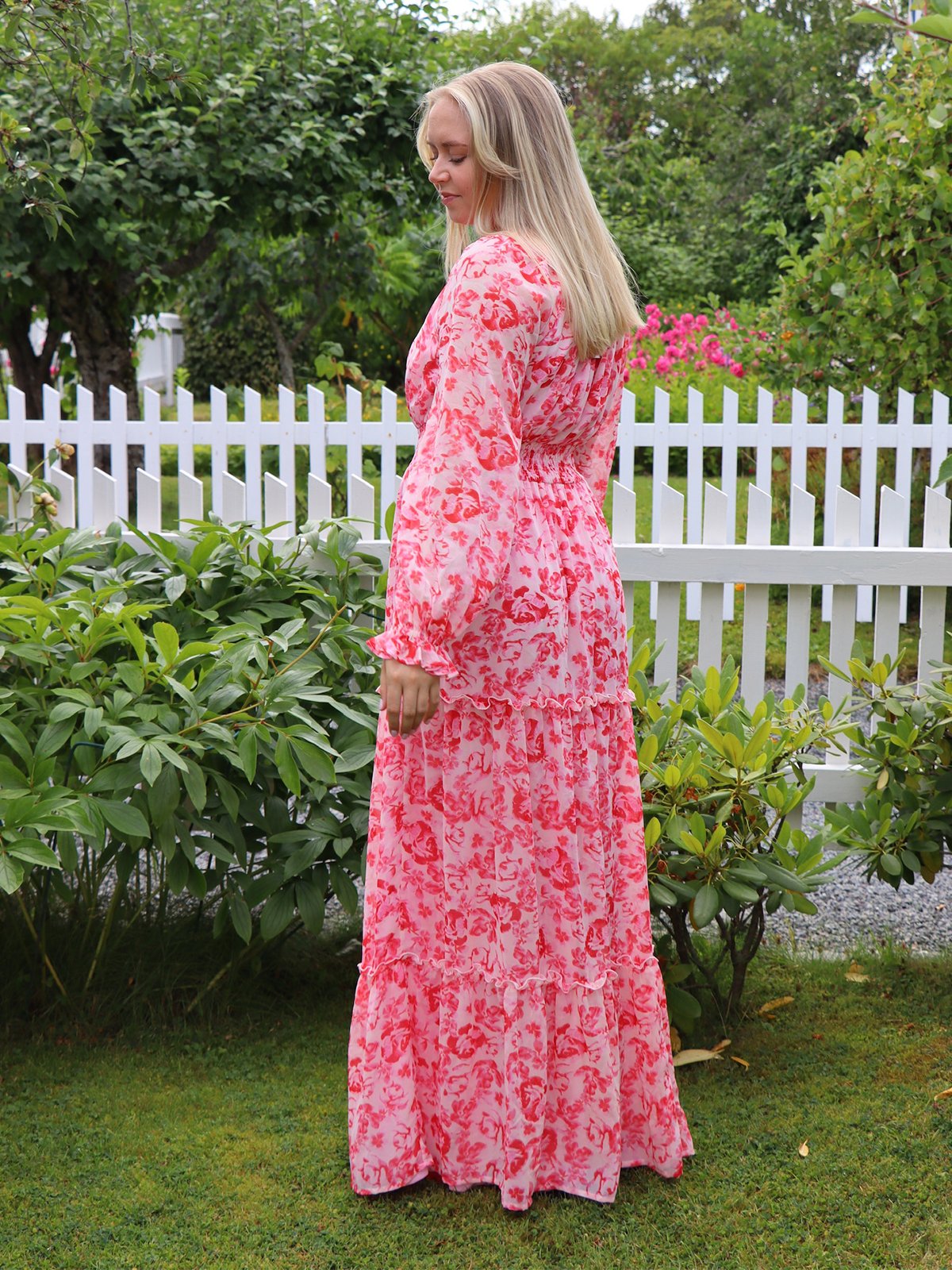 Vero Moda Aware Maude Long Sleeve V-Neck Long Dress Pink Marshmallow Camellia Rose