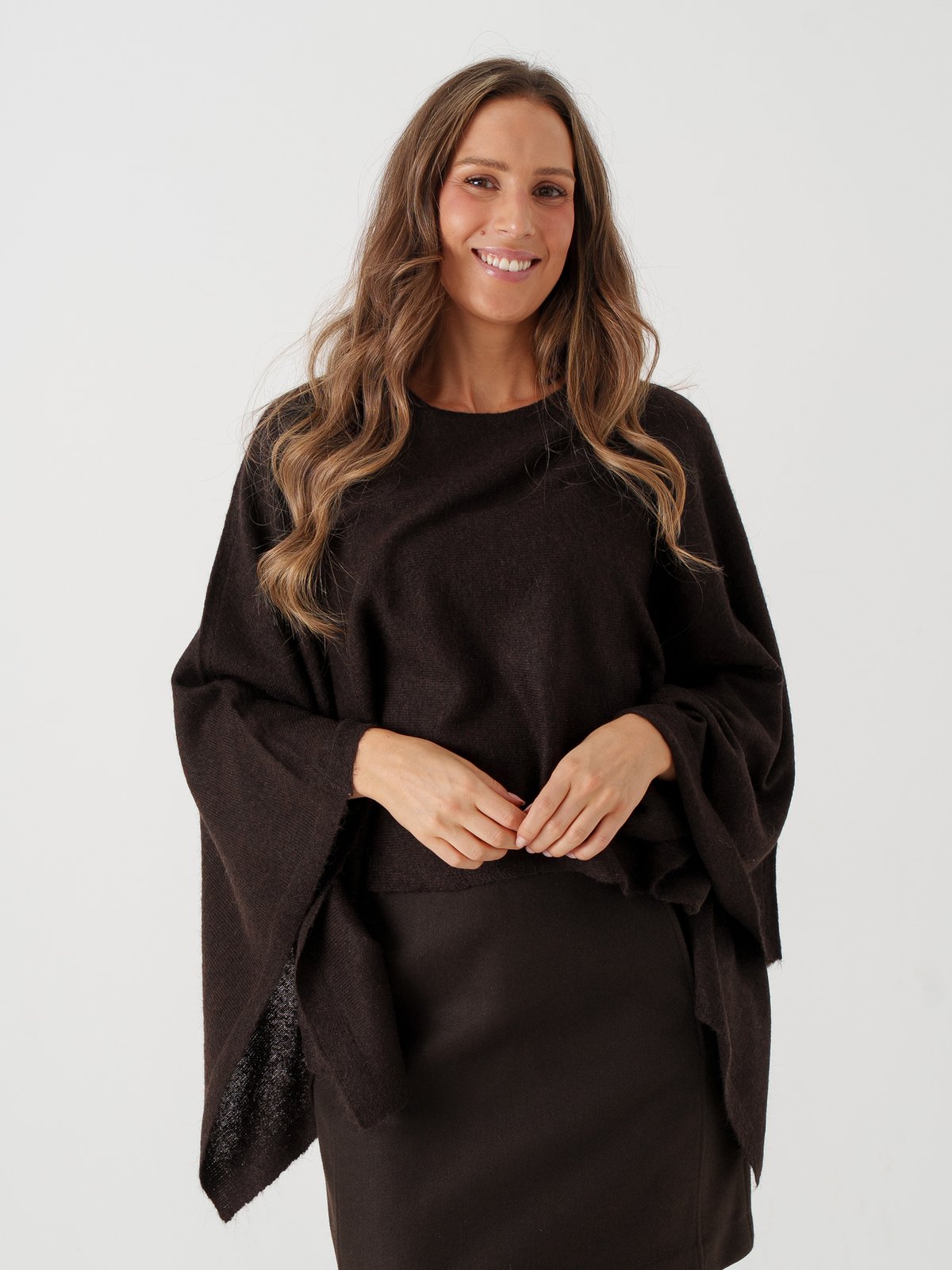 Vero Moda Isla Long Sleeve O-Neck Cape Chocolate Torte MELANGE