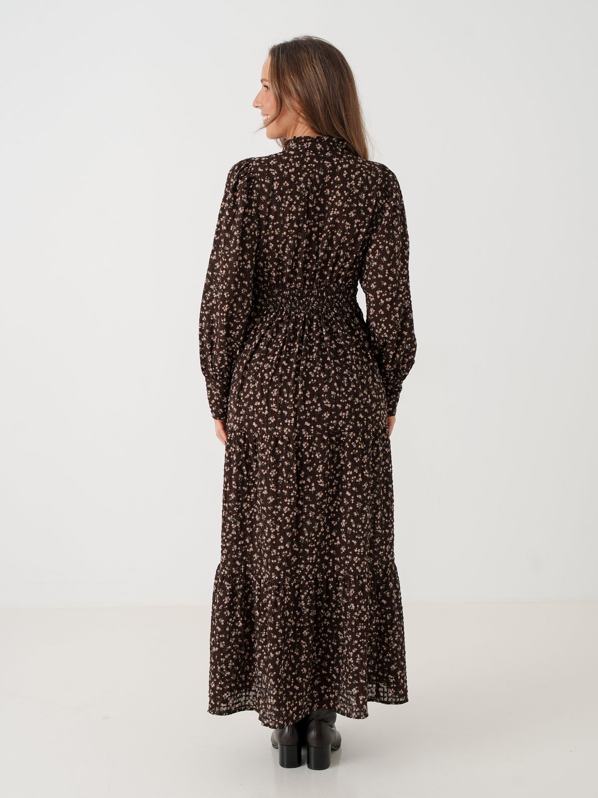 Vero Moda Aware Noelle Long Sleeve High Neck Ankle Dress Brun