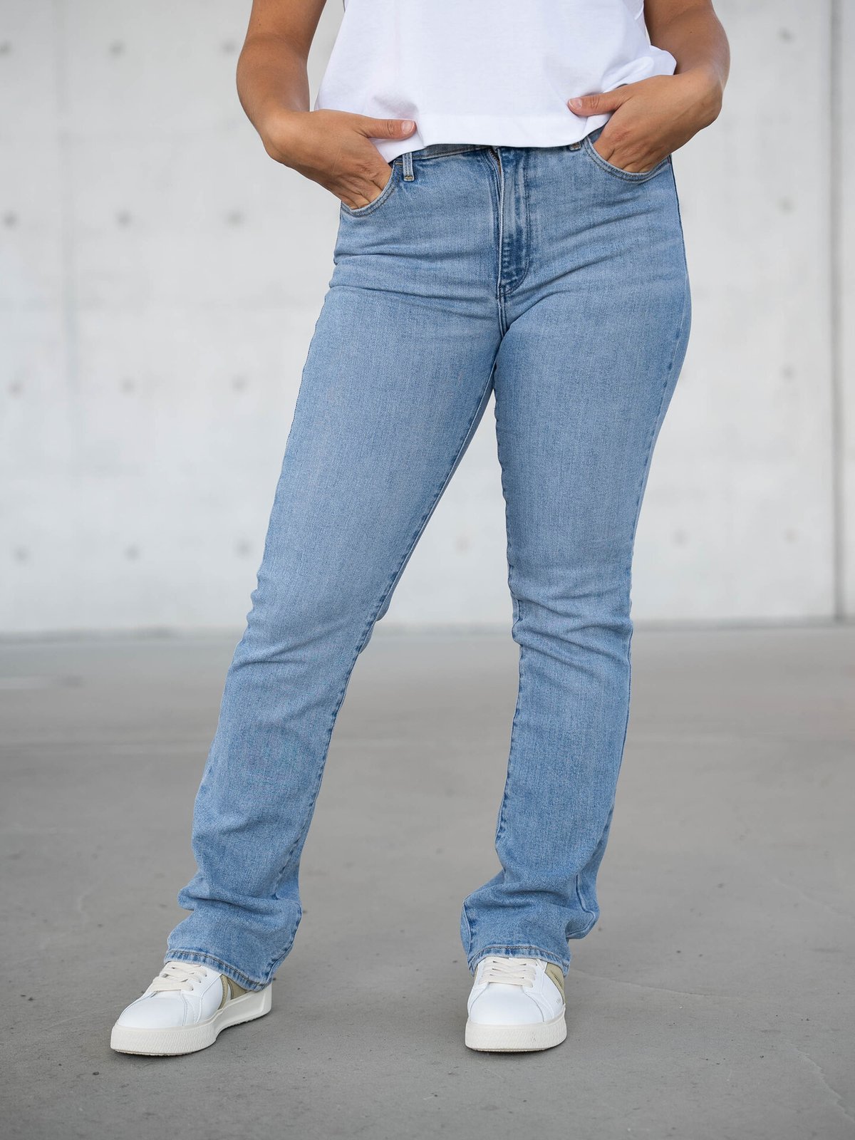 Wrangler Bootcut In the clouds