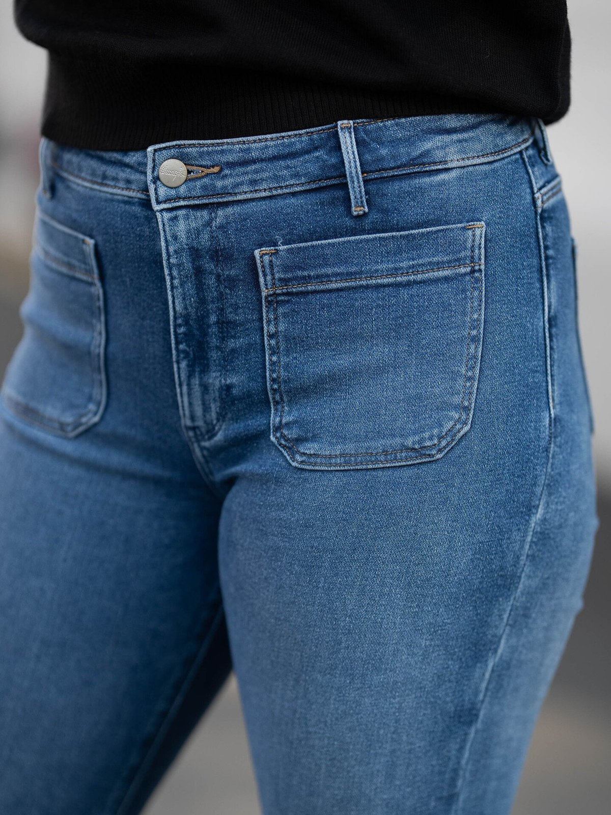 Wrangler Flare Raven