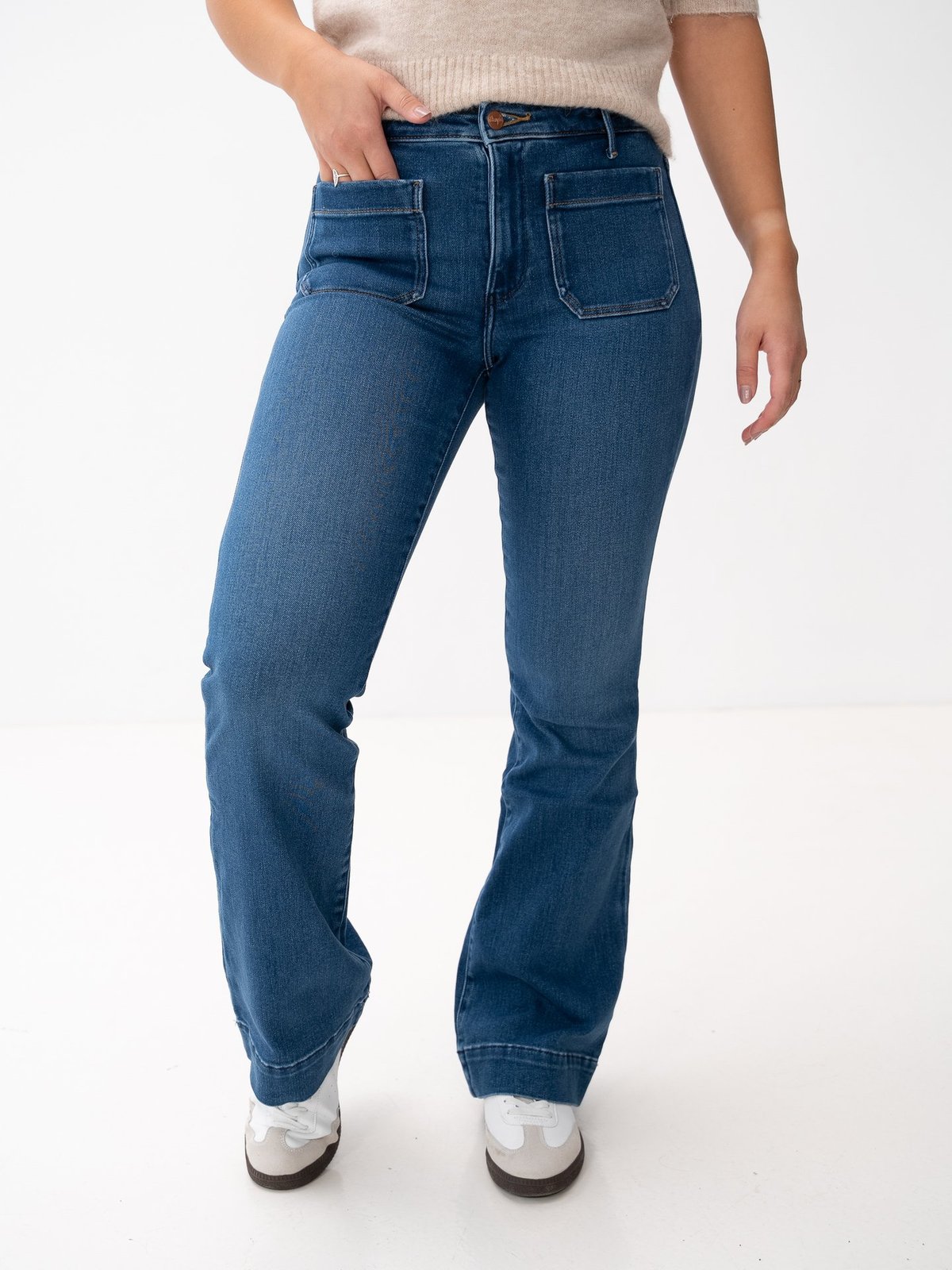 Wrangler Flare Azure Sky