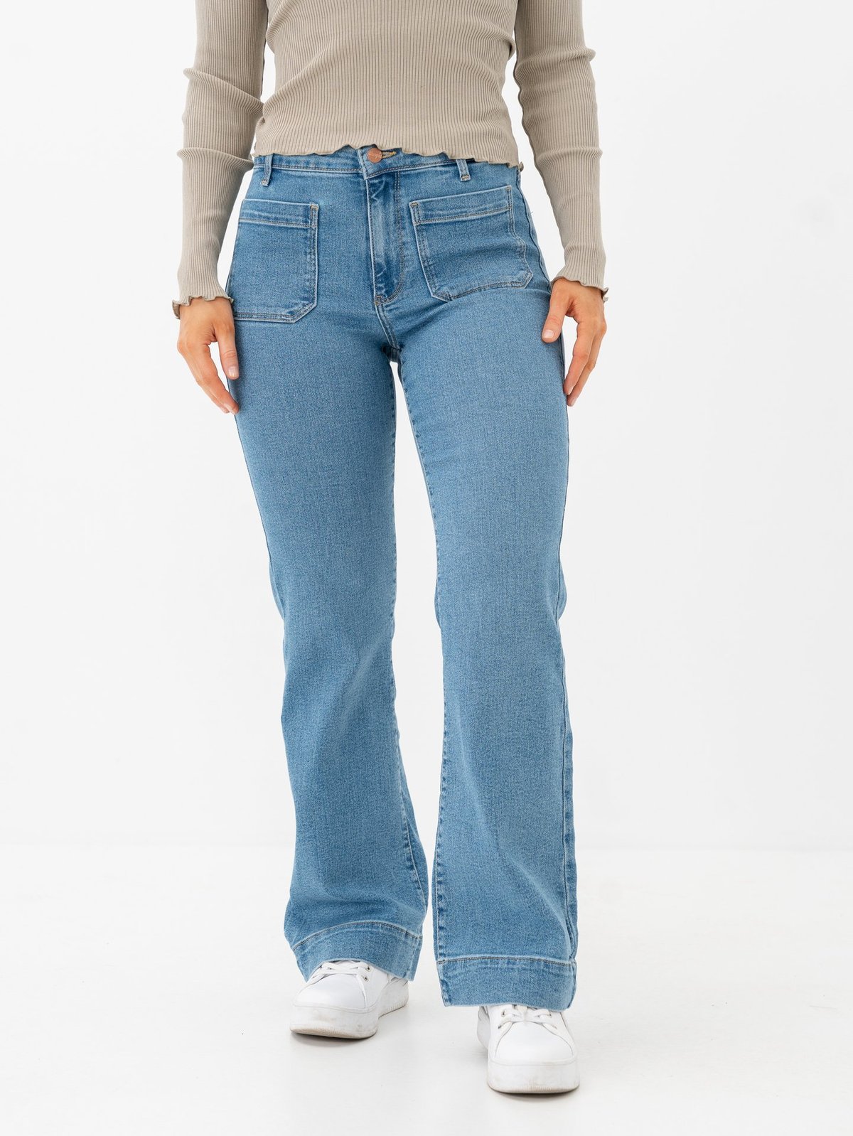 Wrangler Flare Velvet Sky