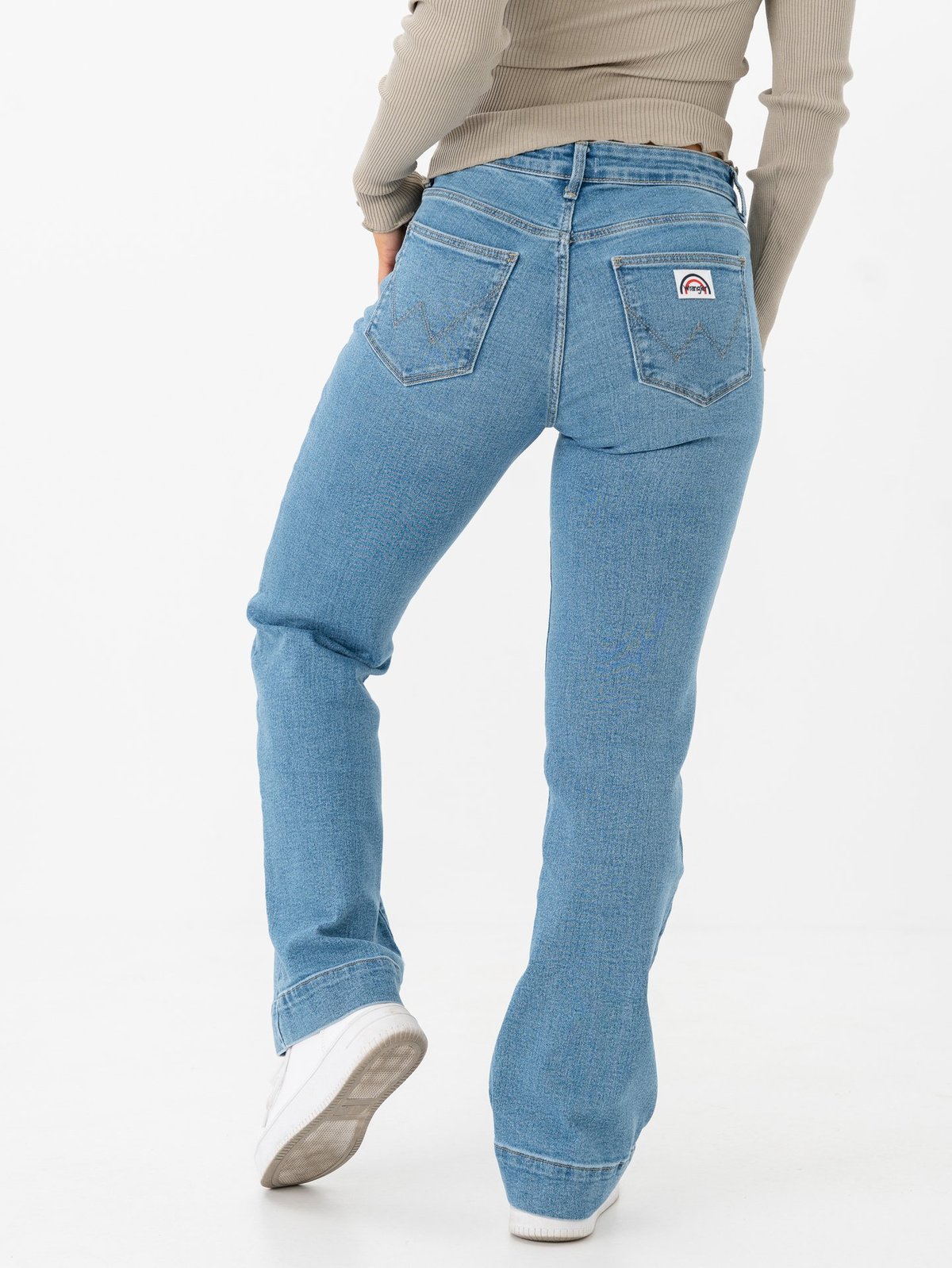 Wrangler Flare Velvet Sky