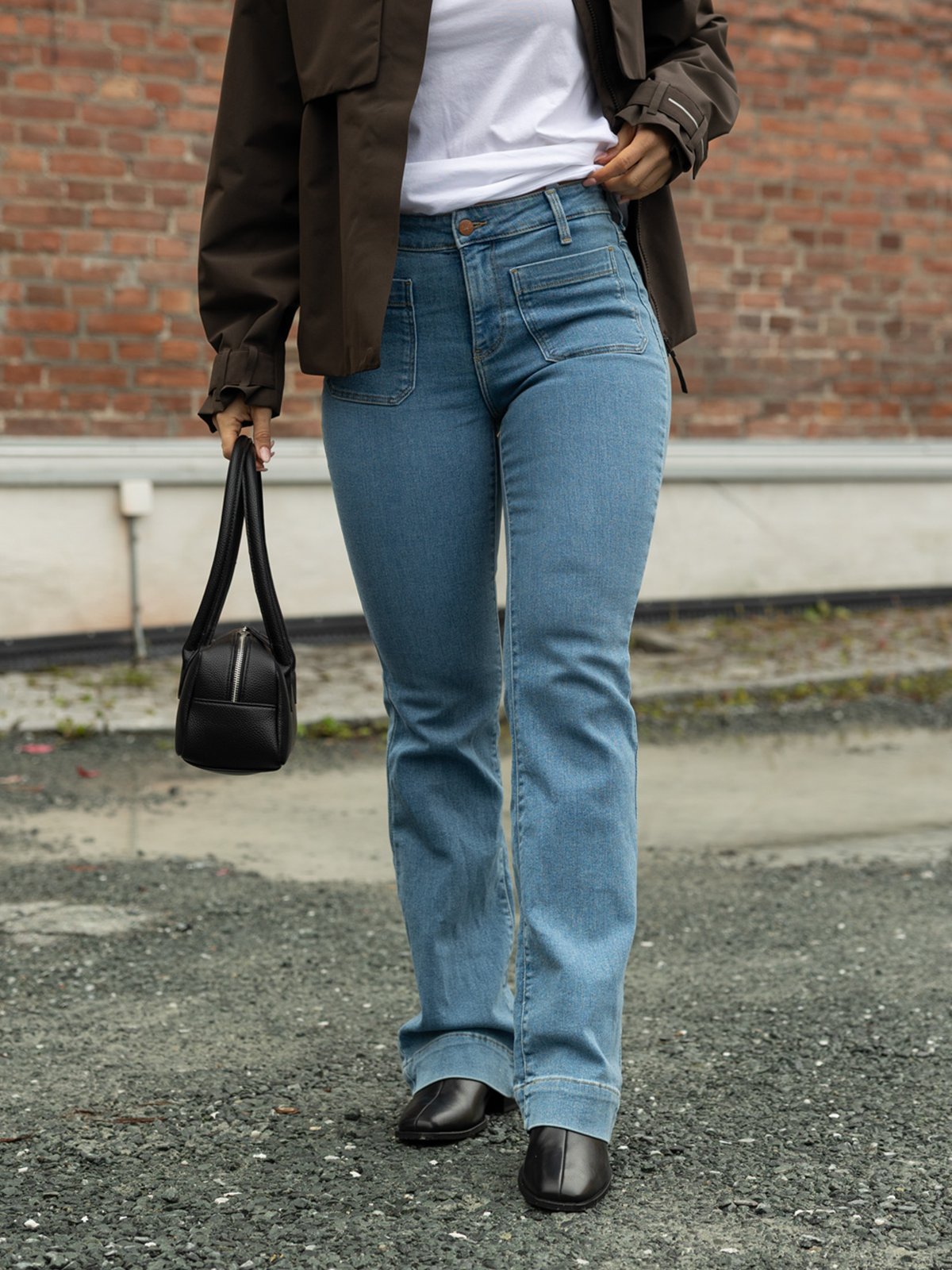 Wrangler Flare Velvet Sky