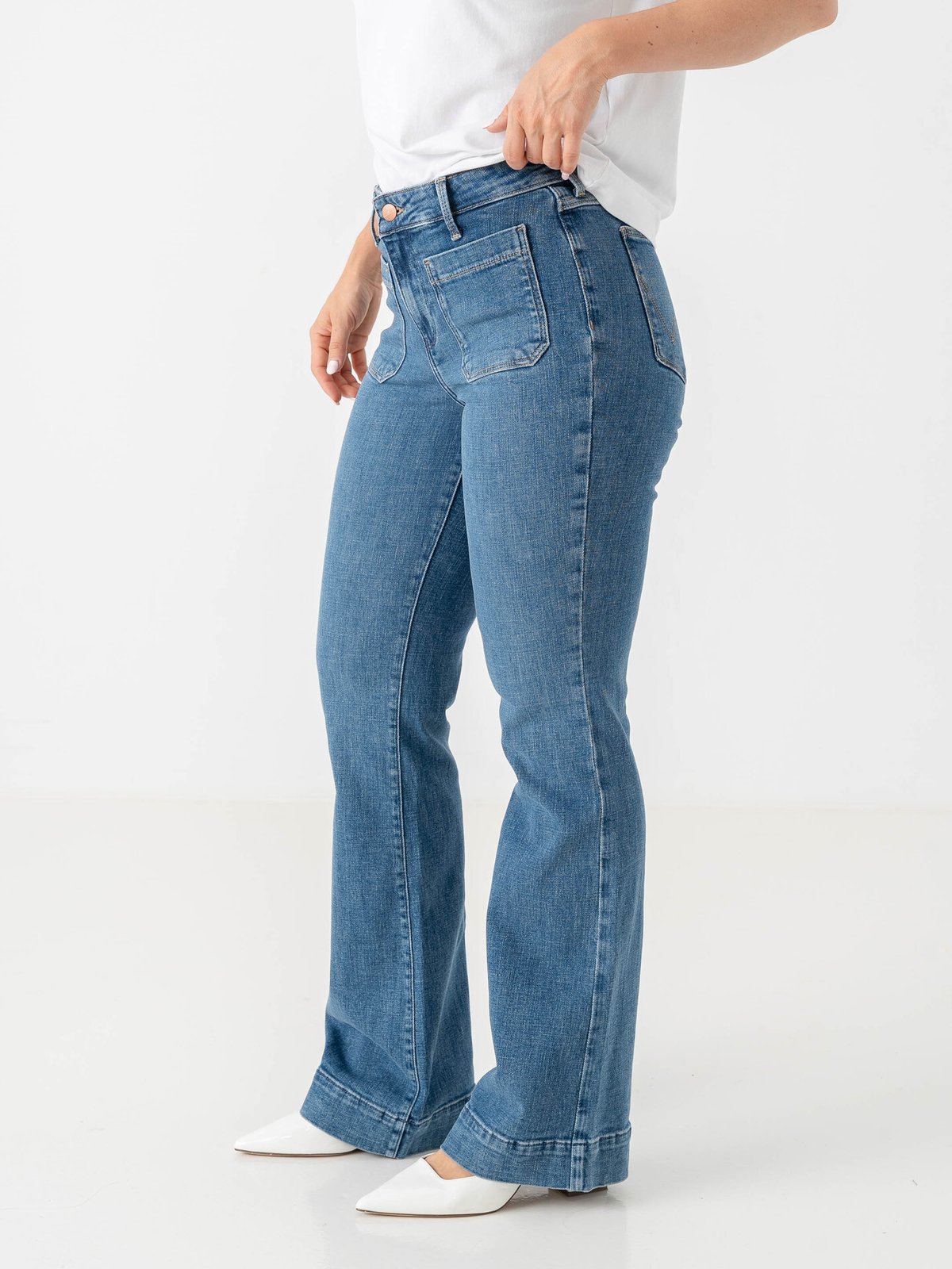 Wrangler Flare Indigo Rush