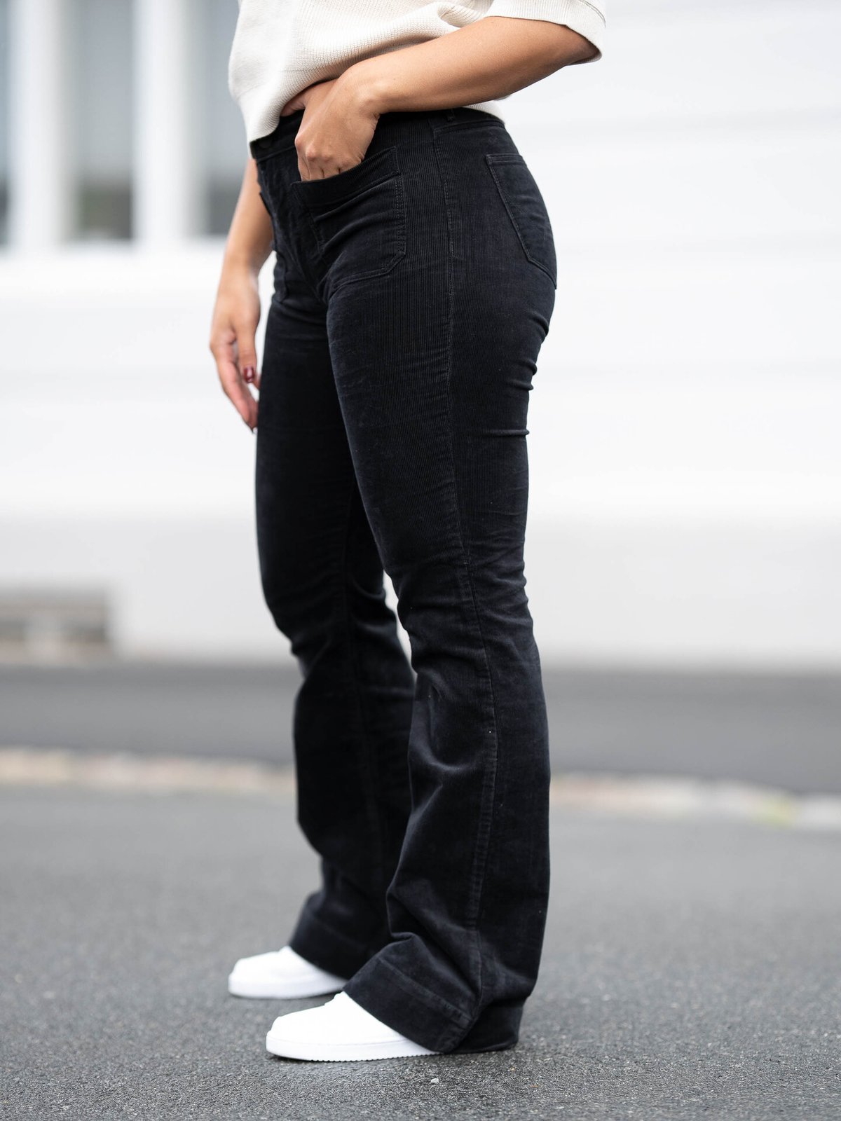 Wrangler Flare Velour Black