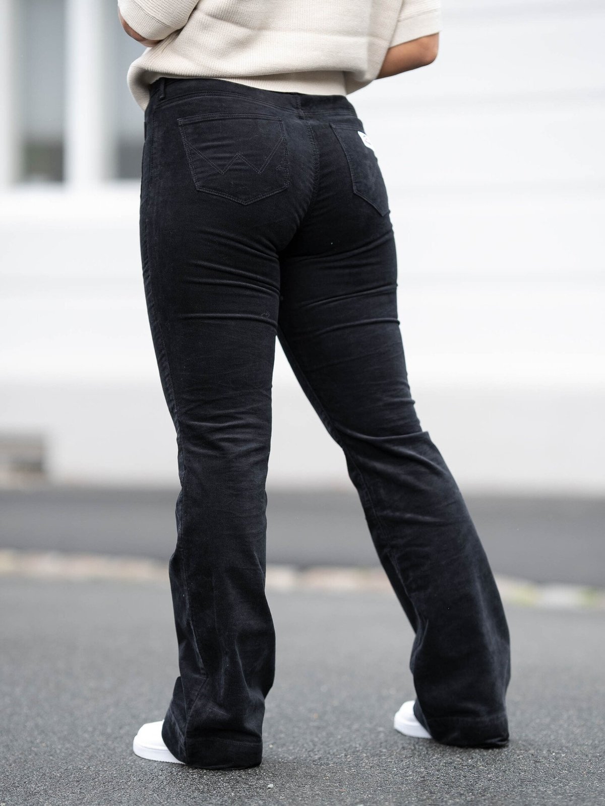 Wrangler Flare Velour Black