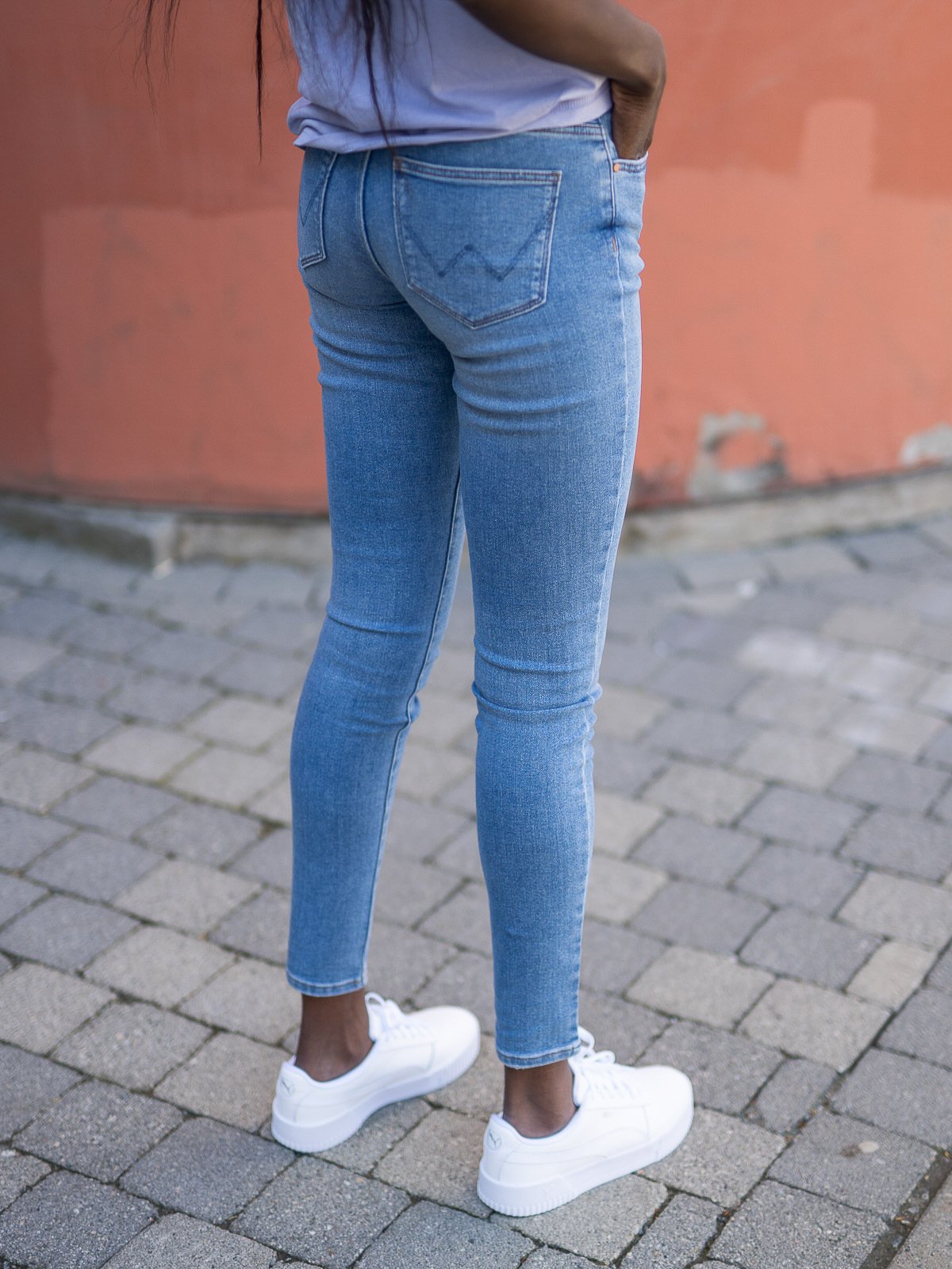 Wrangler High Rise Skinny River