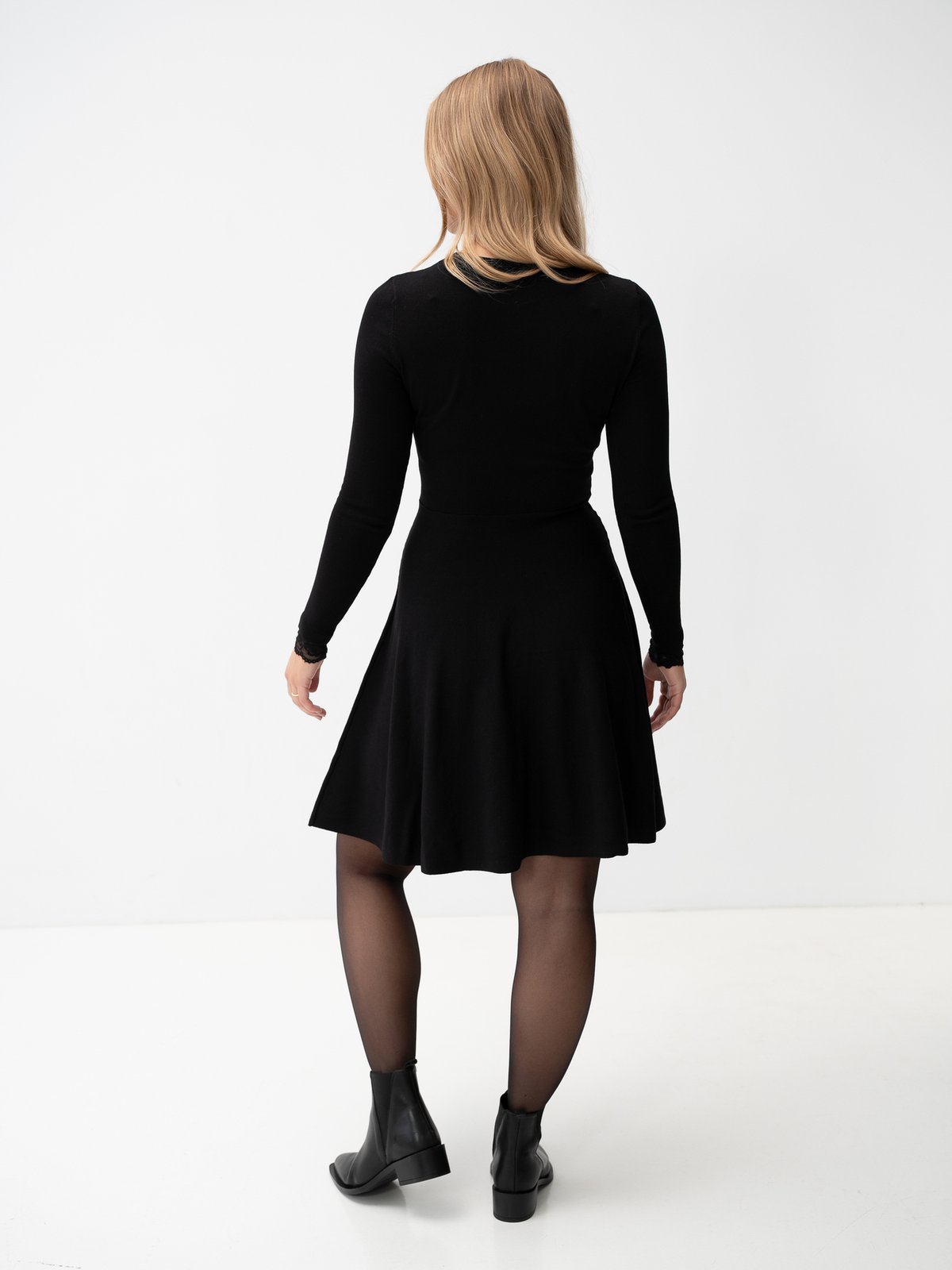 Y.A.S Becco Long Sleeve Knit Dress Black