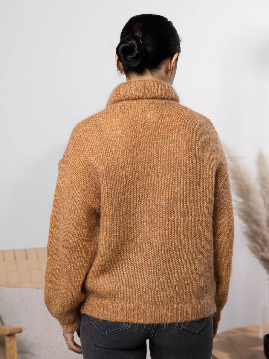Y.A.S Lambi Long Sleeve Knit Rollneck Camel