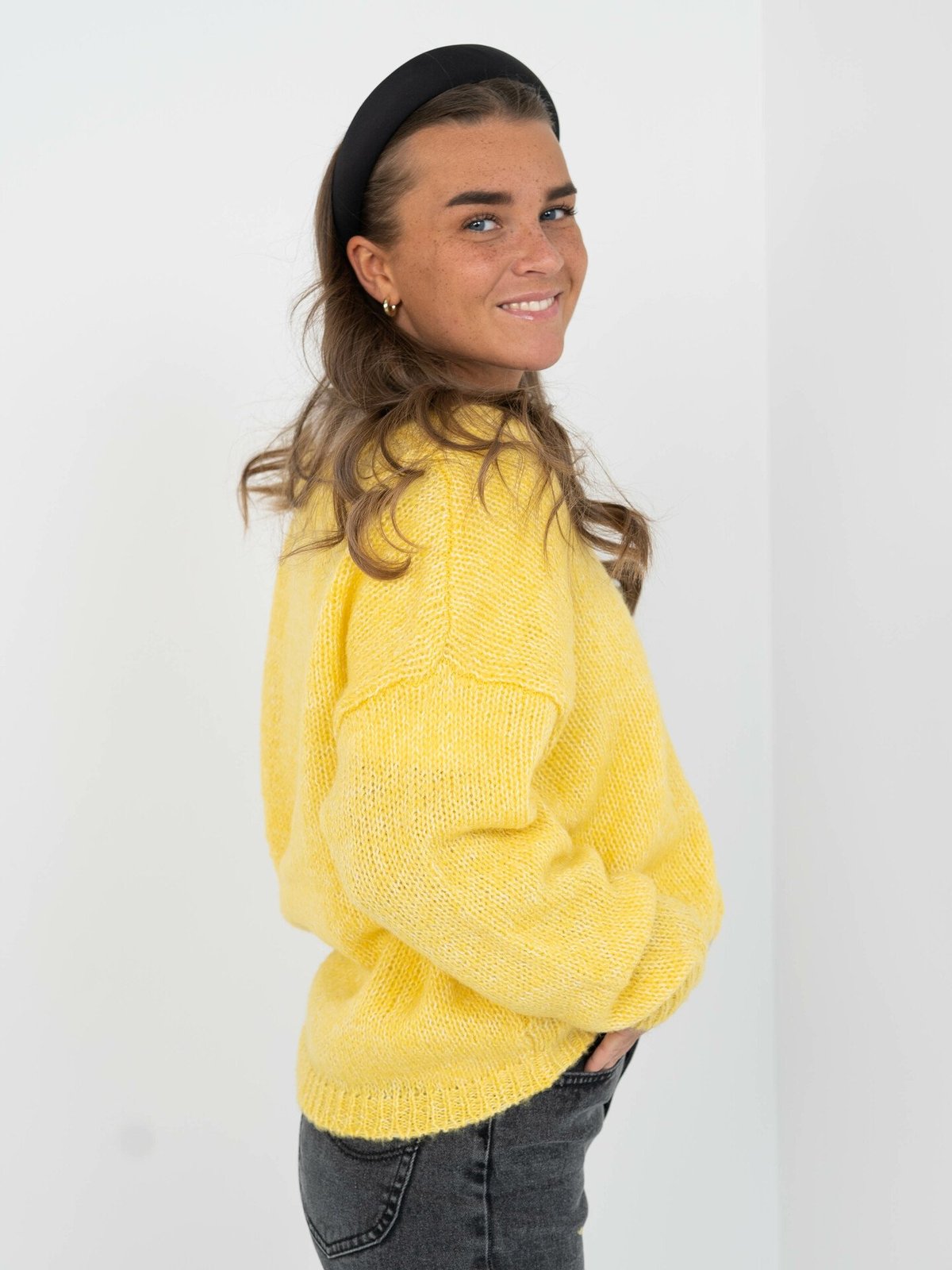 Y.A.S Livi Long Sleeve V-neck Cardigan Aspen Gold