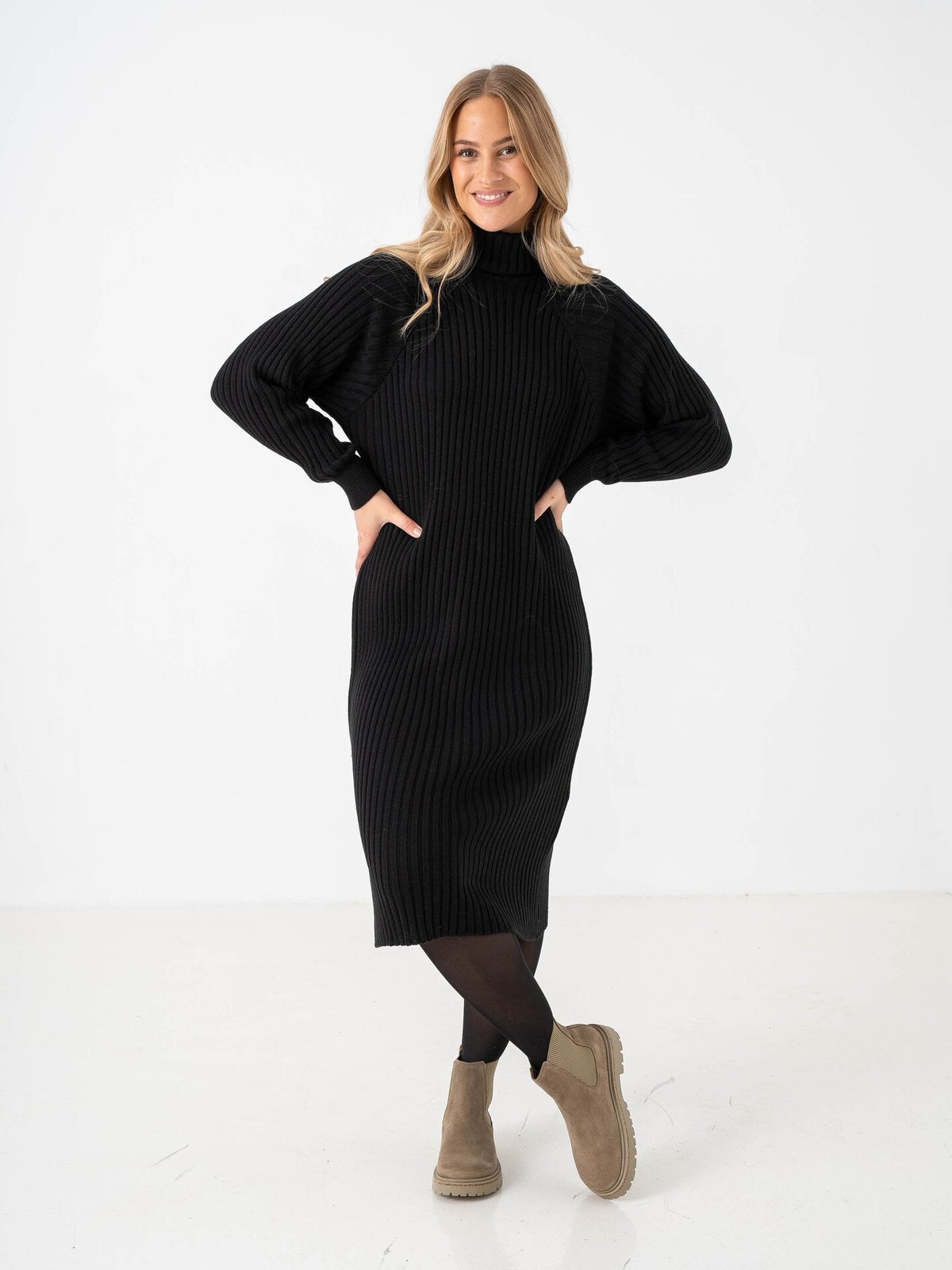 Y.A.S Mavi Knit Midi Rollneck Dress Black