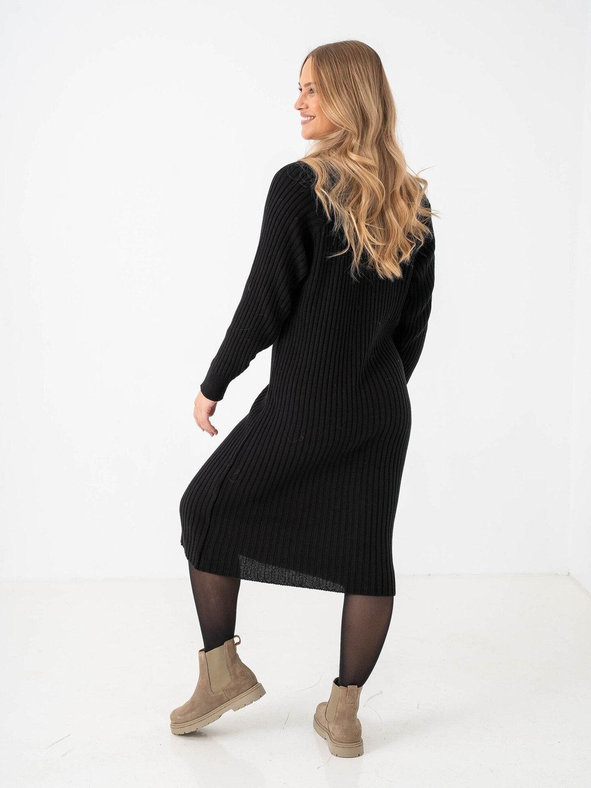 Y.A.S Mavi Knit Midi Rollneck Dress Black